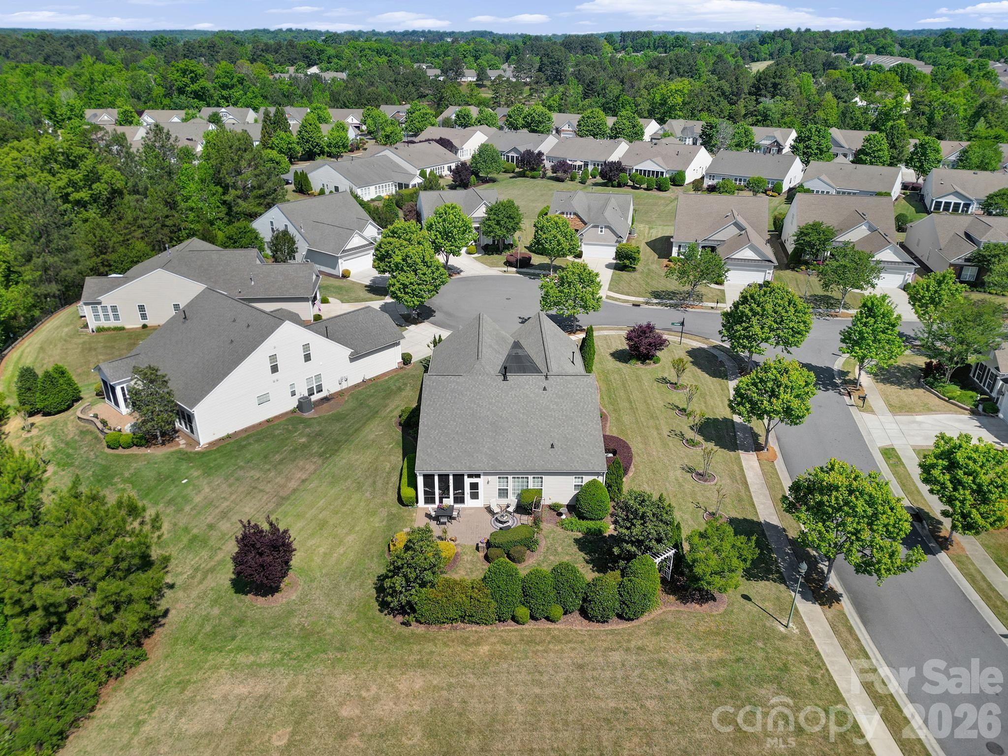 3021 Voyageurs Way — Fort Mill