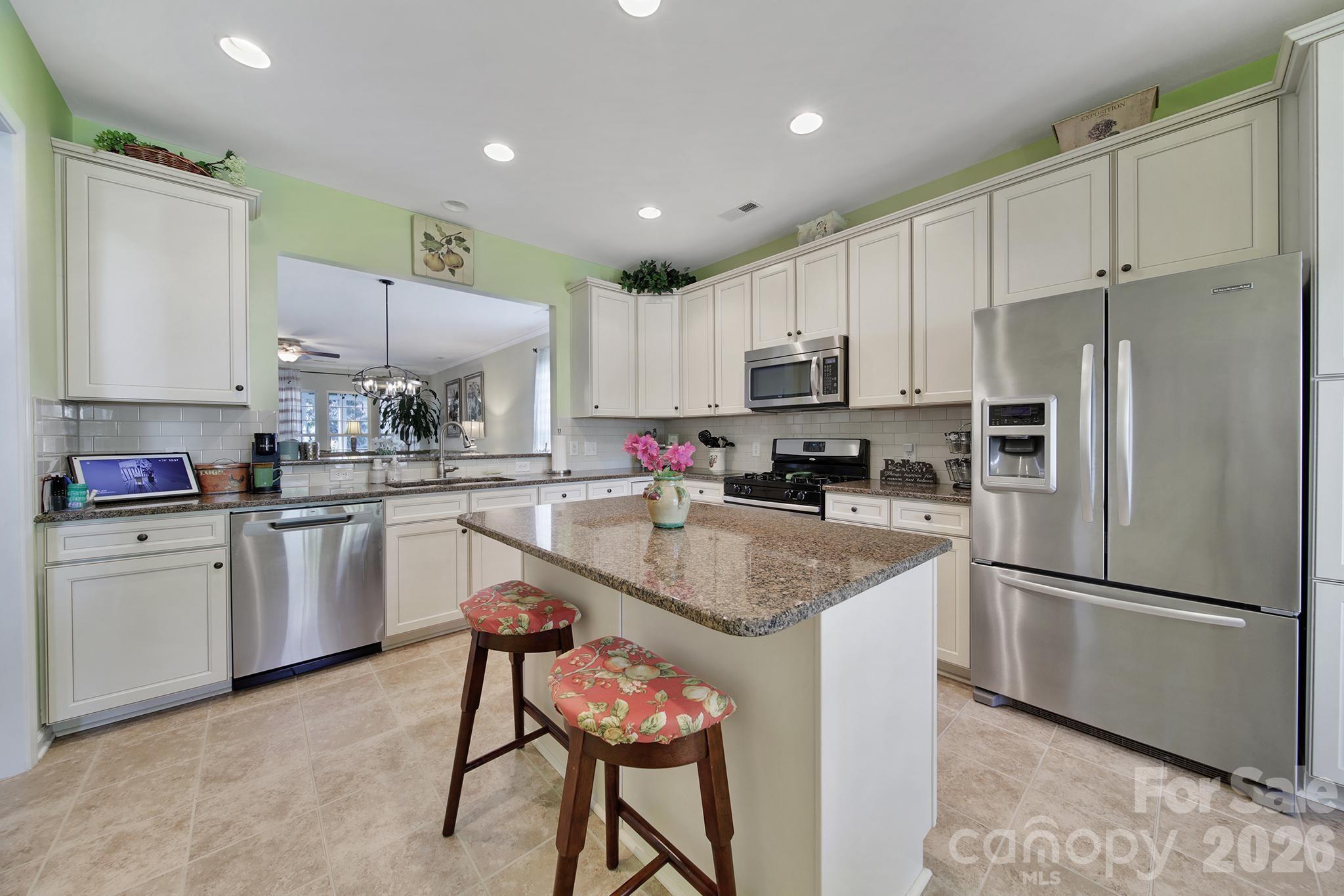3021 Voyageurs Way — Fort Mill