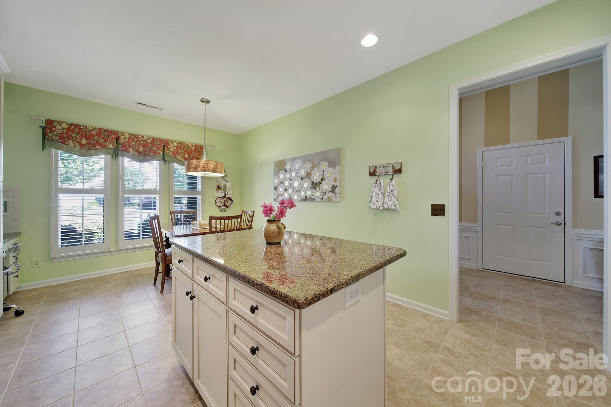 3021 Voyageurs Way — Fort Mill