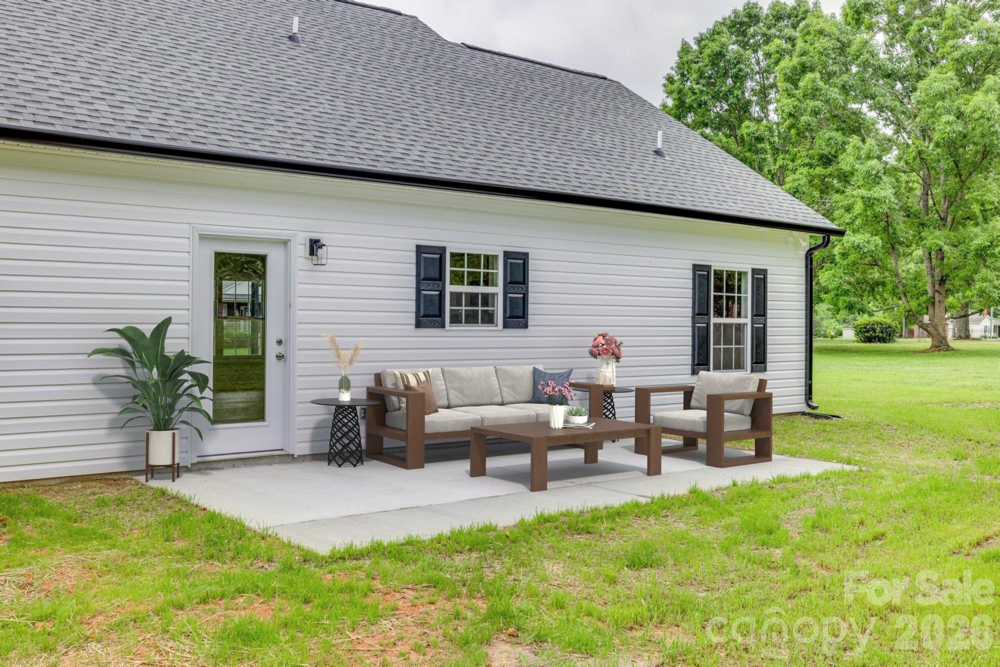 1276 Fincher Road — Fort Lawn