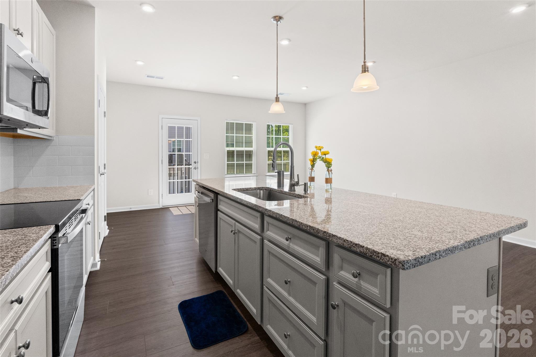 1409 May Apple Drive — Matthews