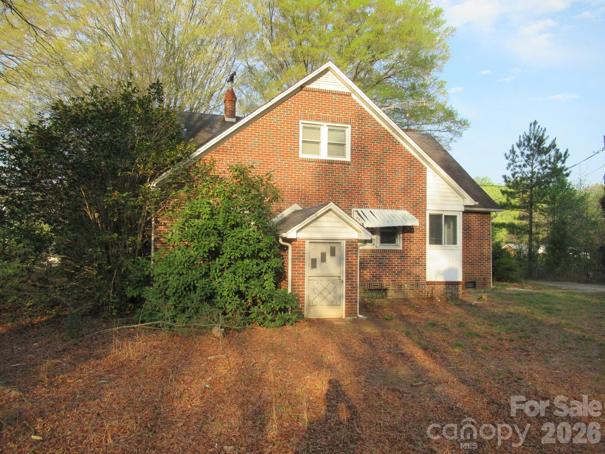 7916 Sherrills Ford Road — Sherrills Ford