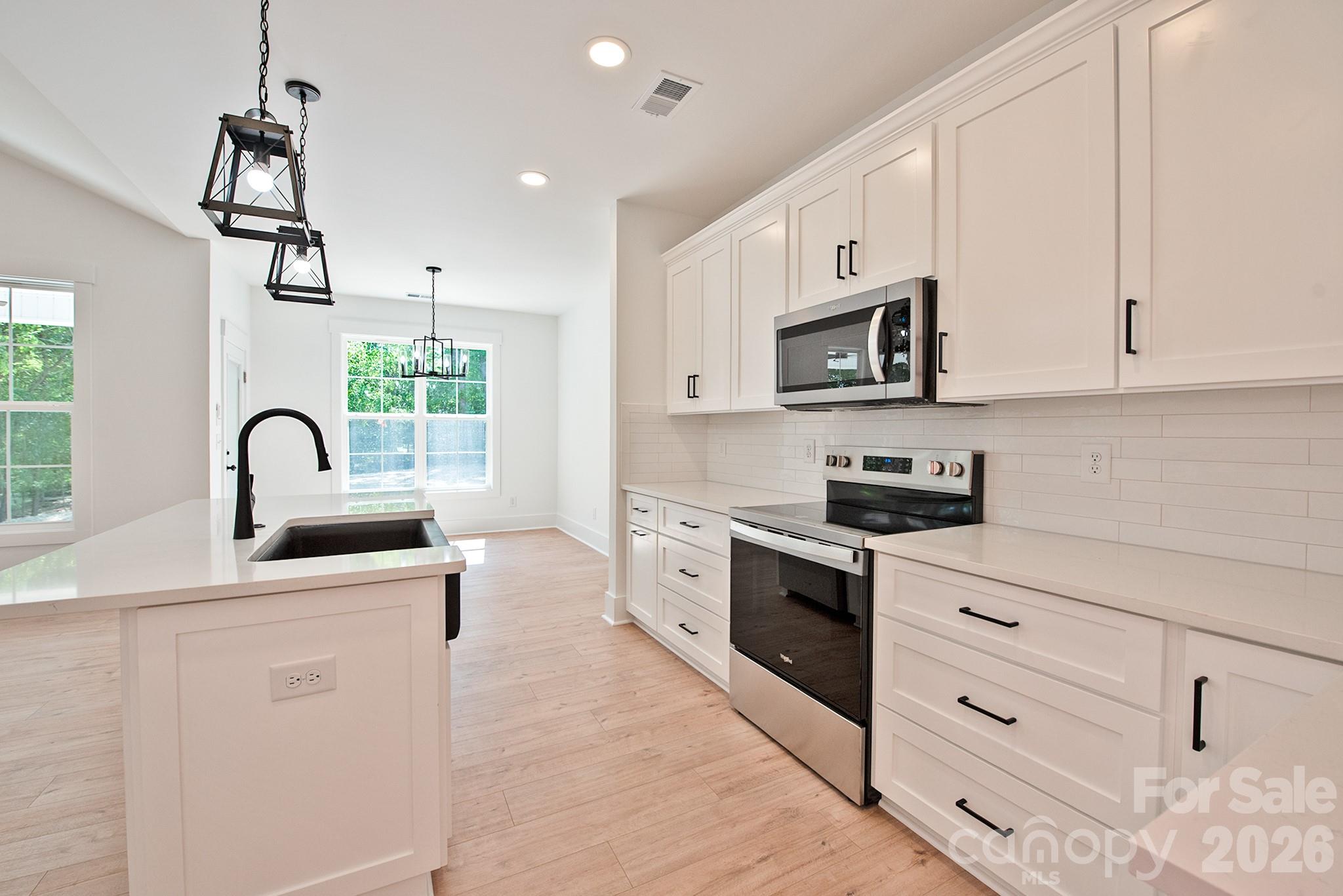 581 Goldmoor Drive NE — Concord