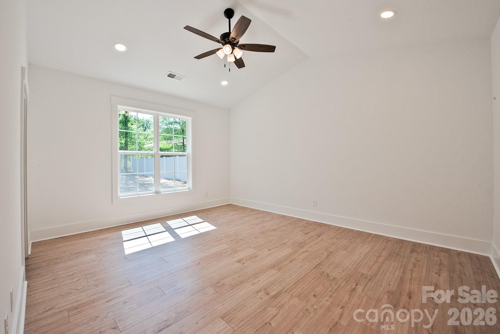 581 Goldmoor Drive NE — Concord