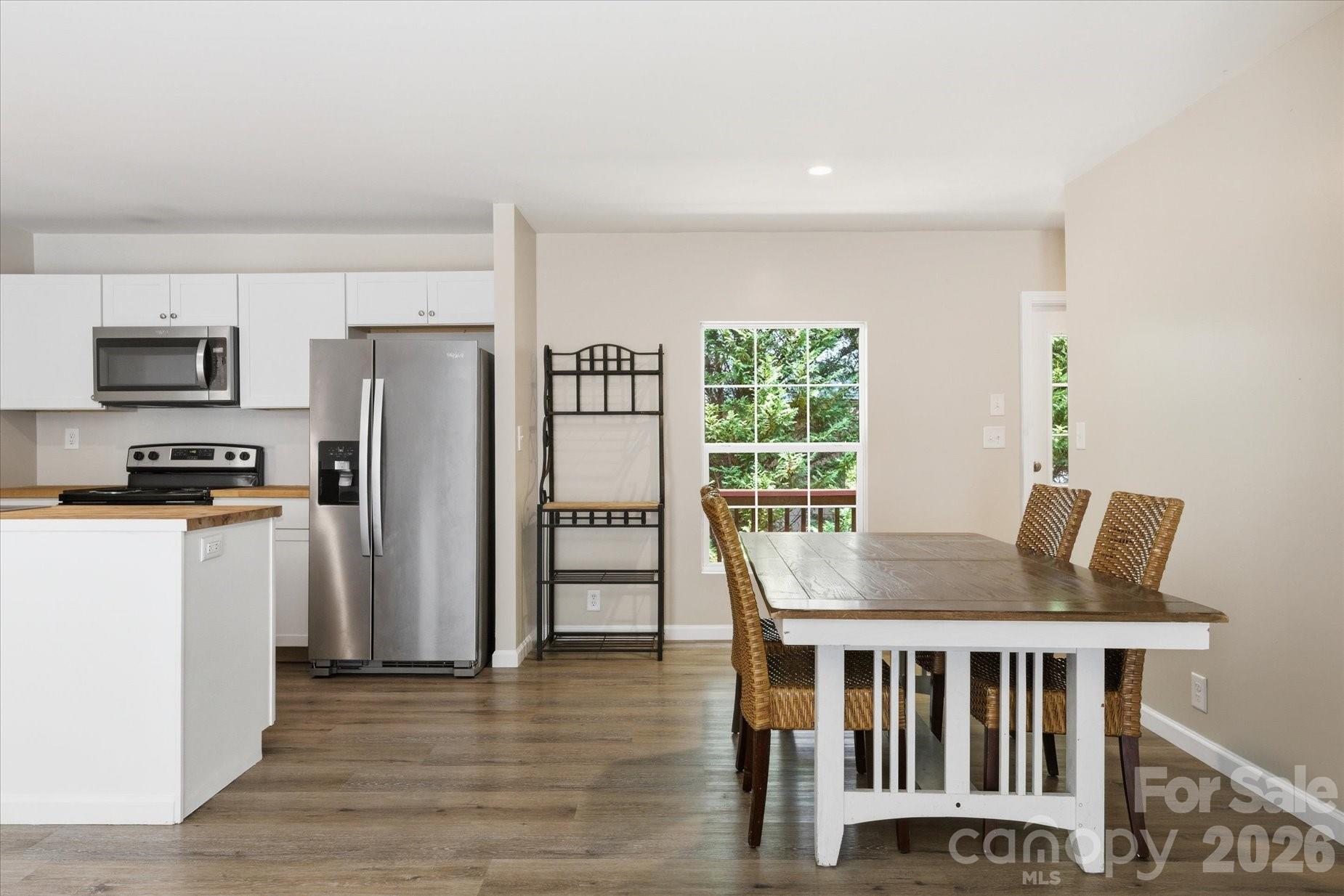 106 Central Avenue — Swannanoa