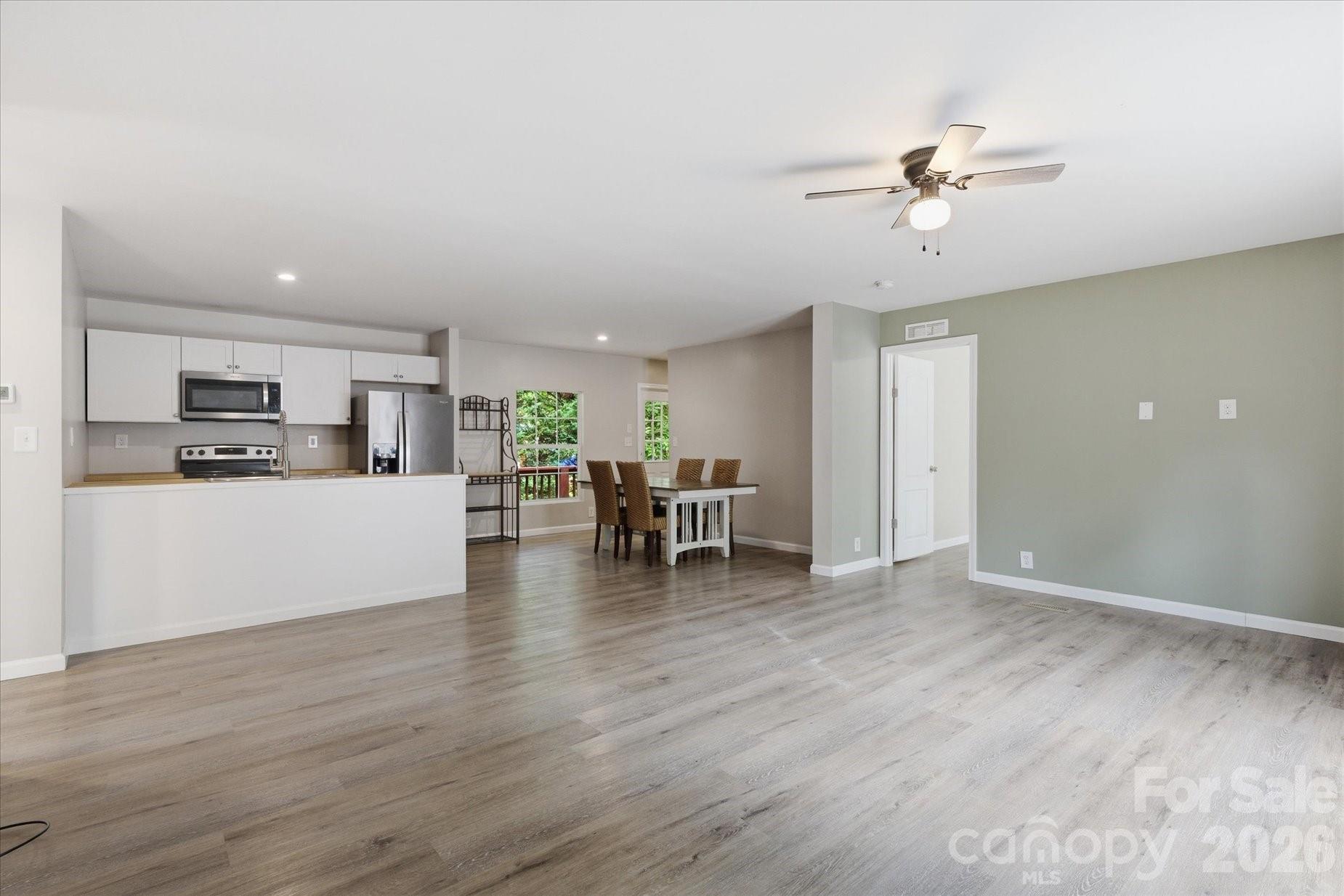 106 Central Avenue — Swannanoa