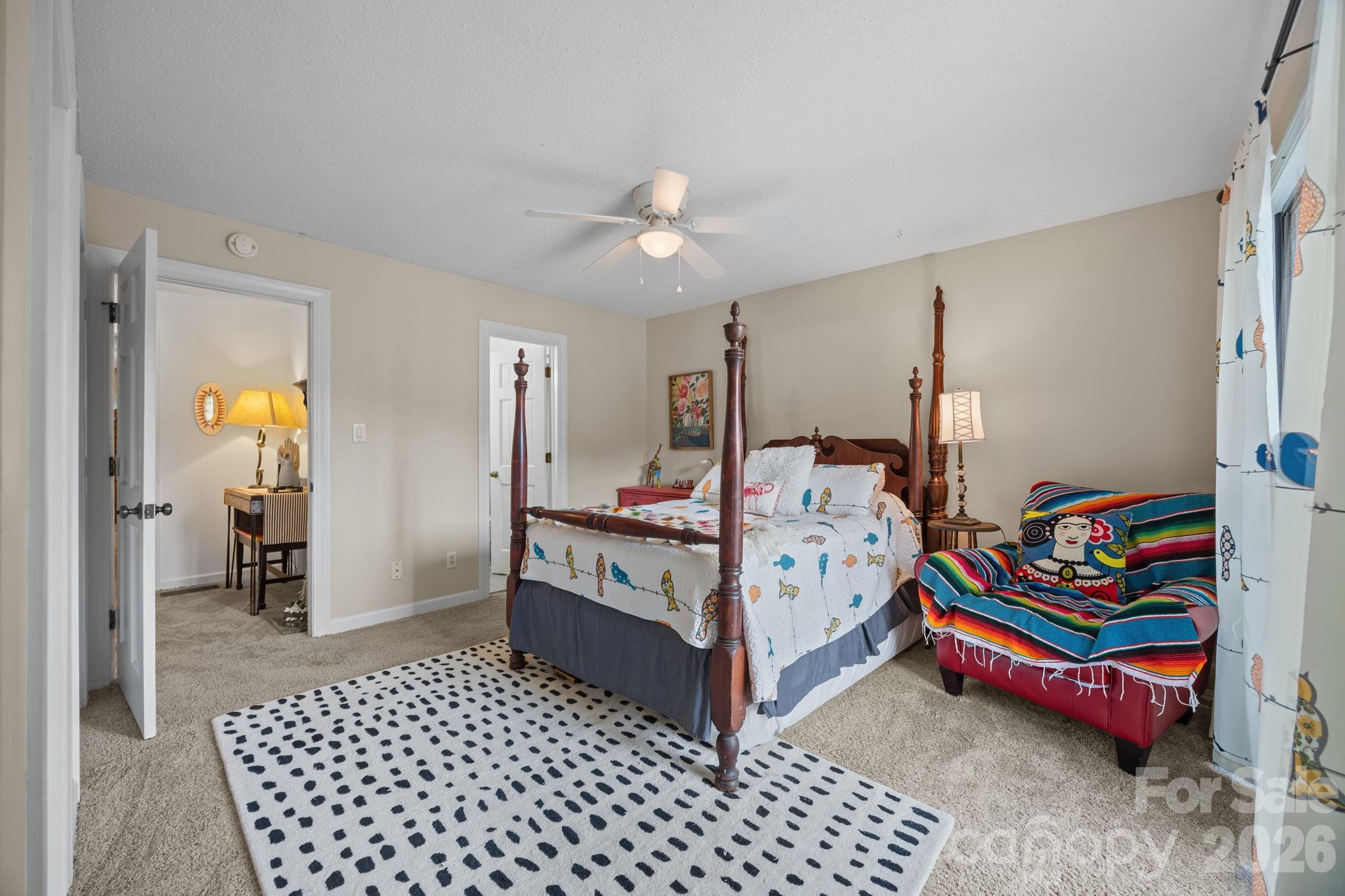 462 Camrose Circle NE — Concord