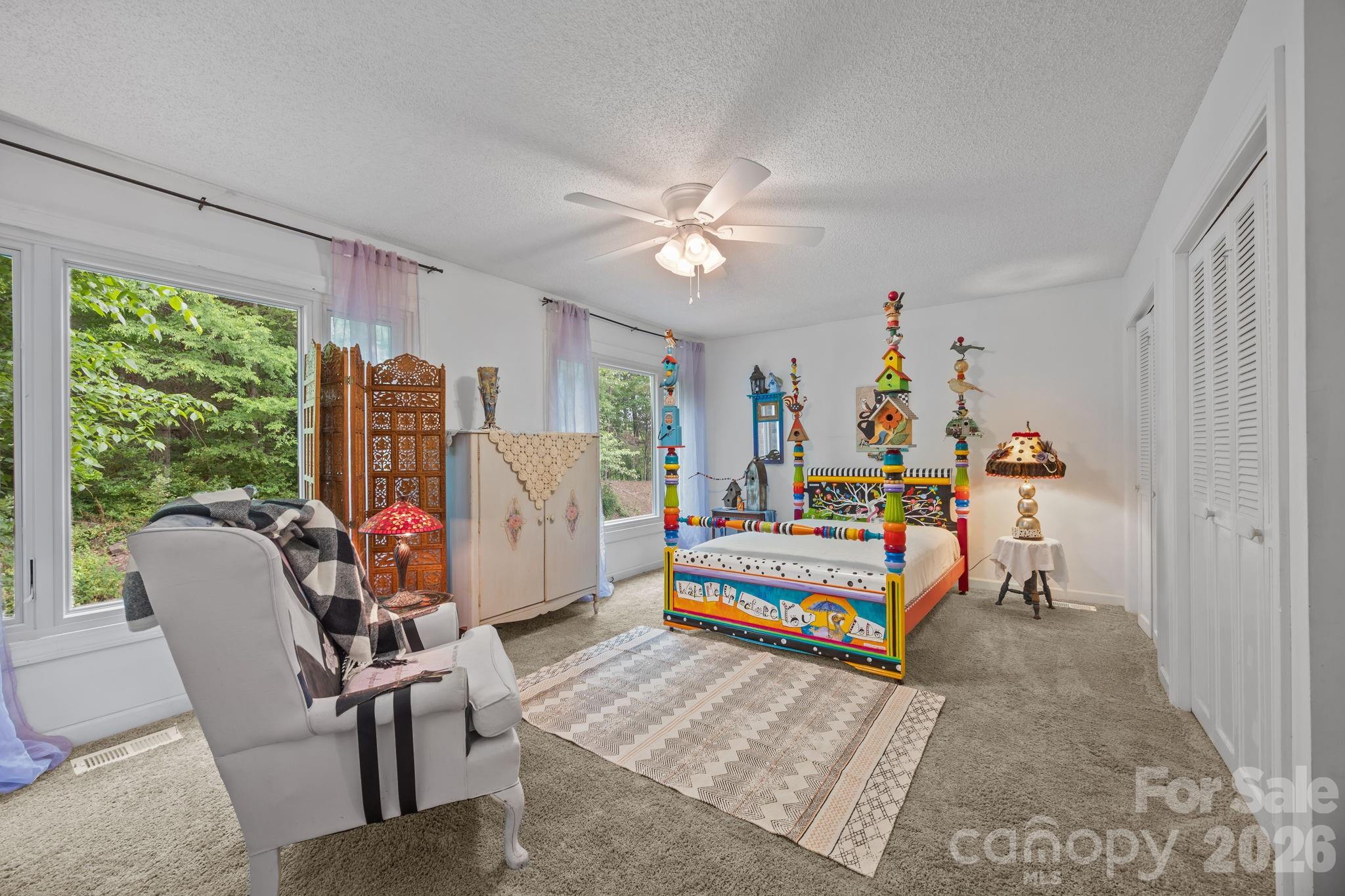 462 Camrose Circle NE — Concord