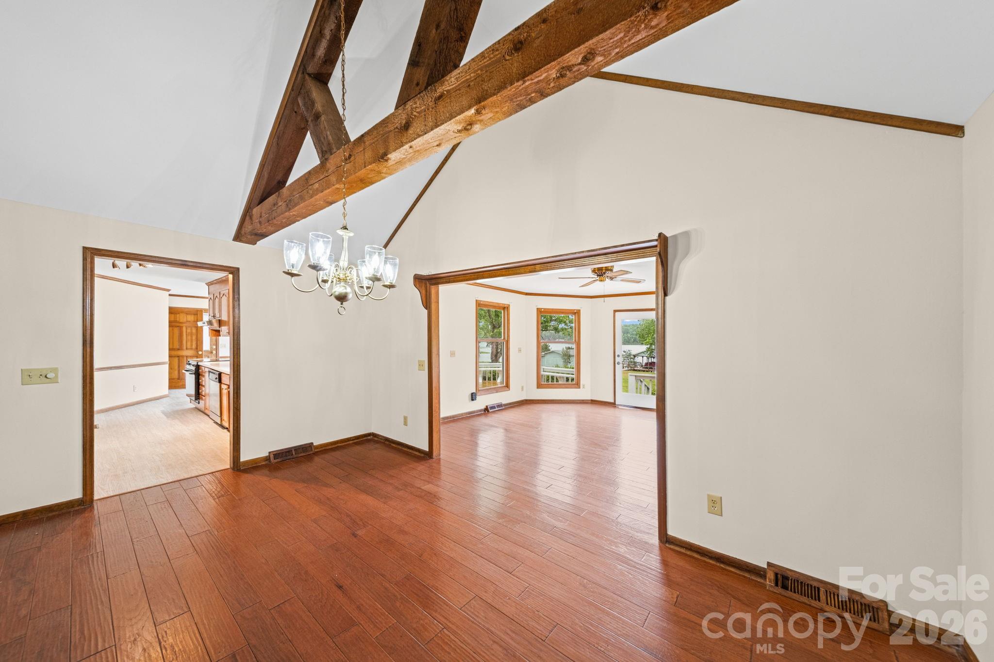 541 Harbor Road — Norwood