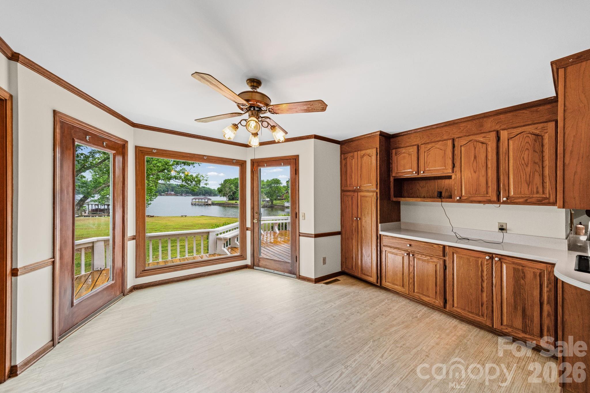 541 Harbor Road — Norwood