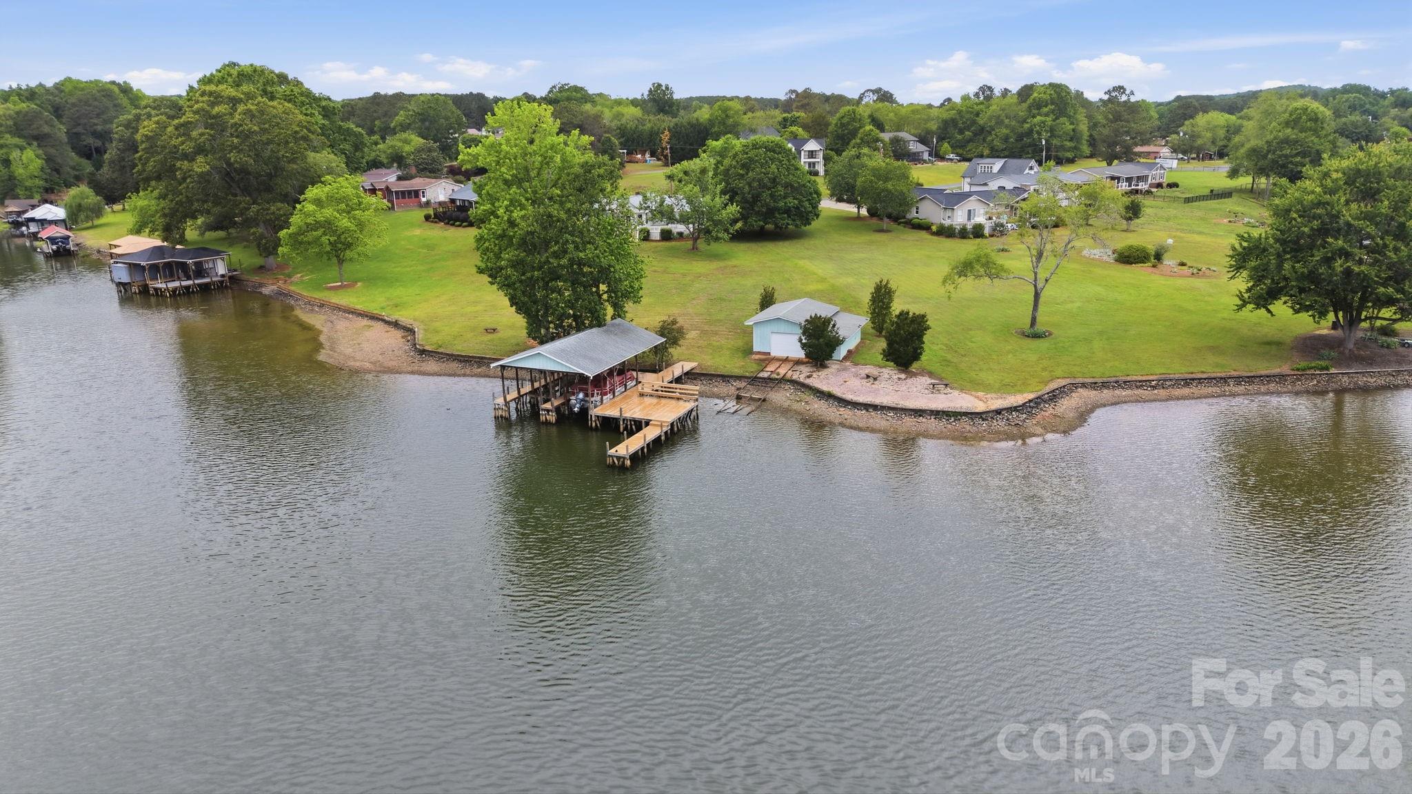 541 Harbor Road — Norwood