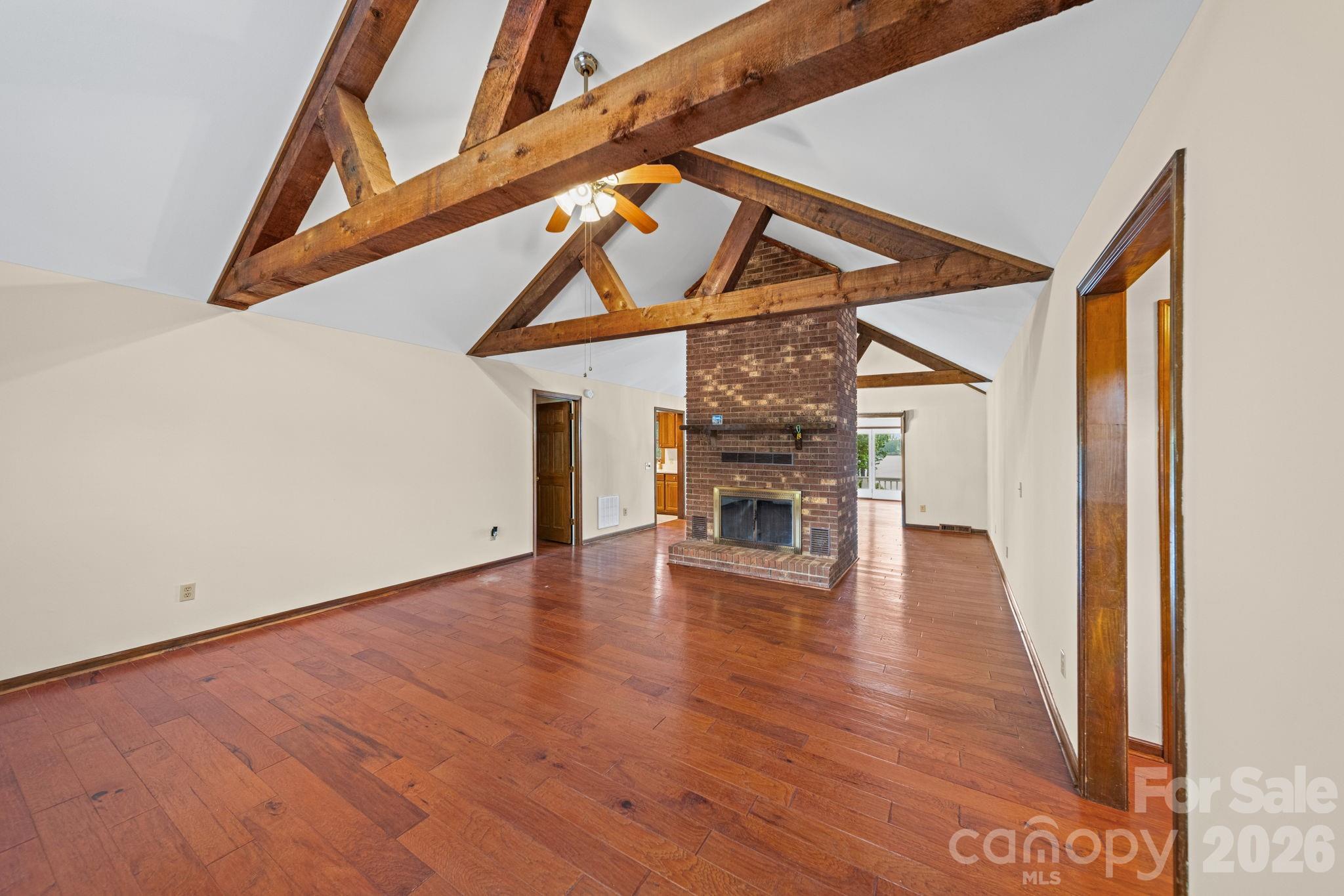 541 Harbor Road — Norwood