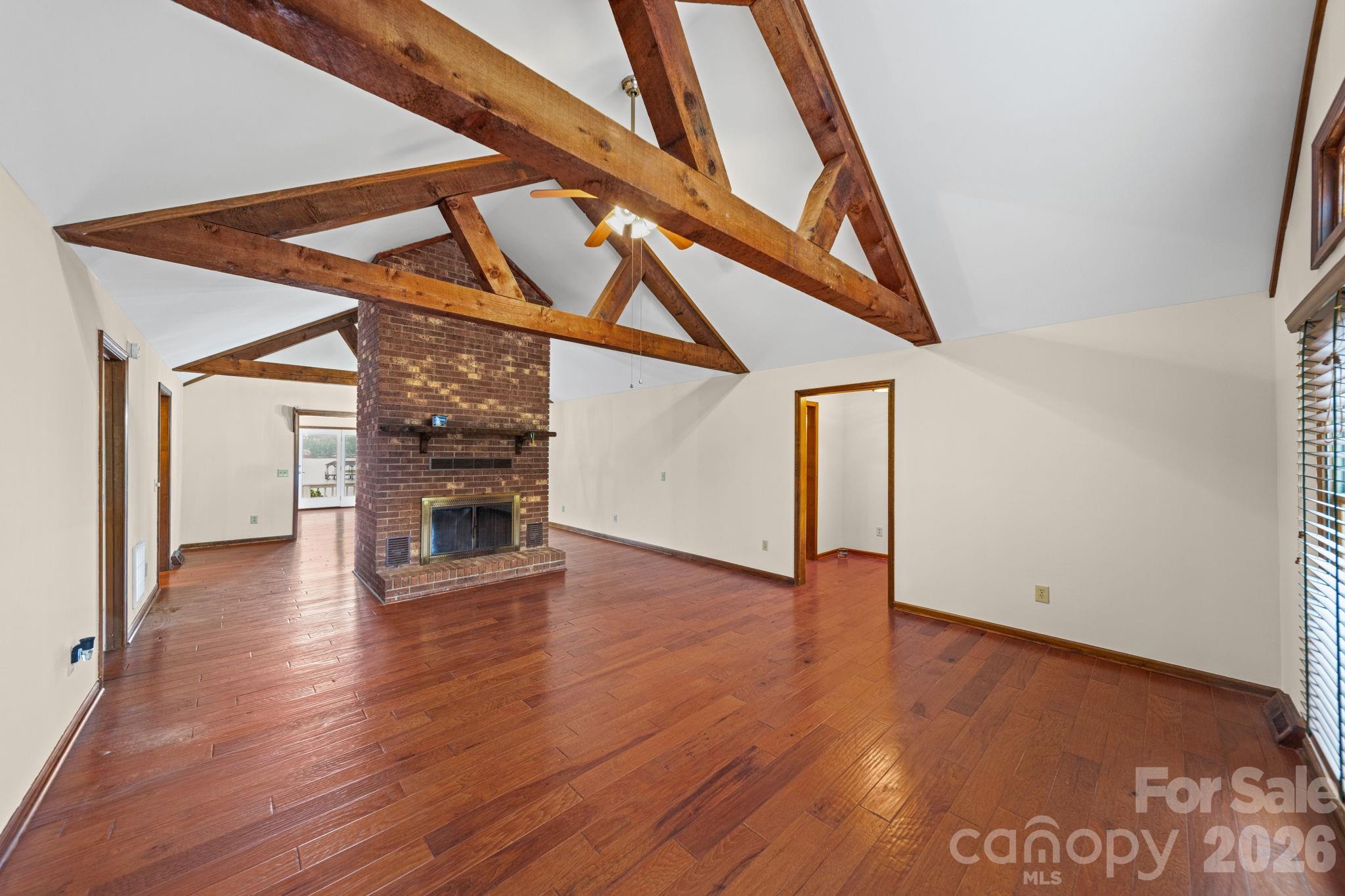 541 Harbor Road — Norwood
