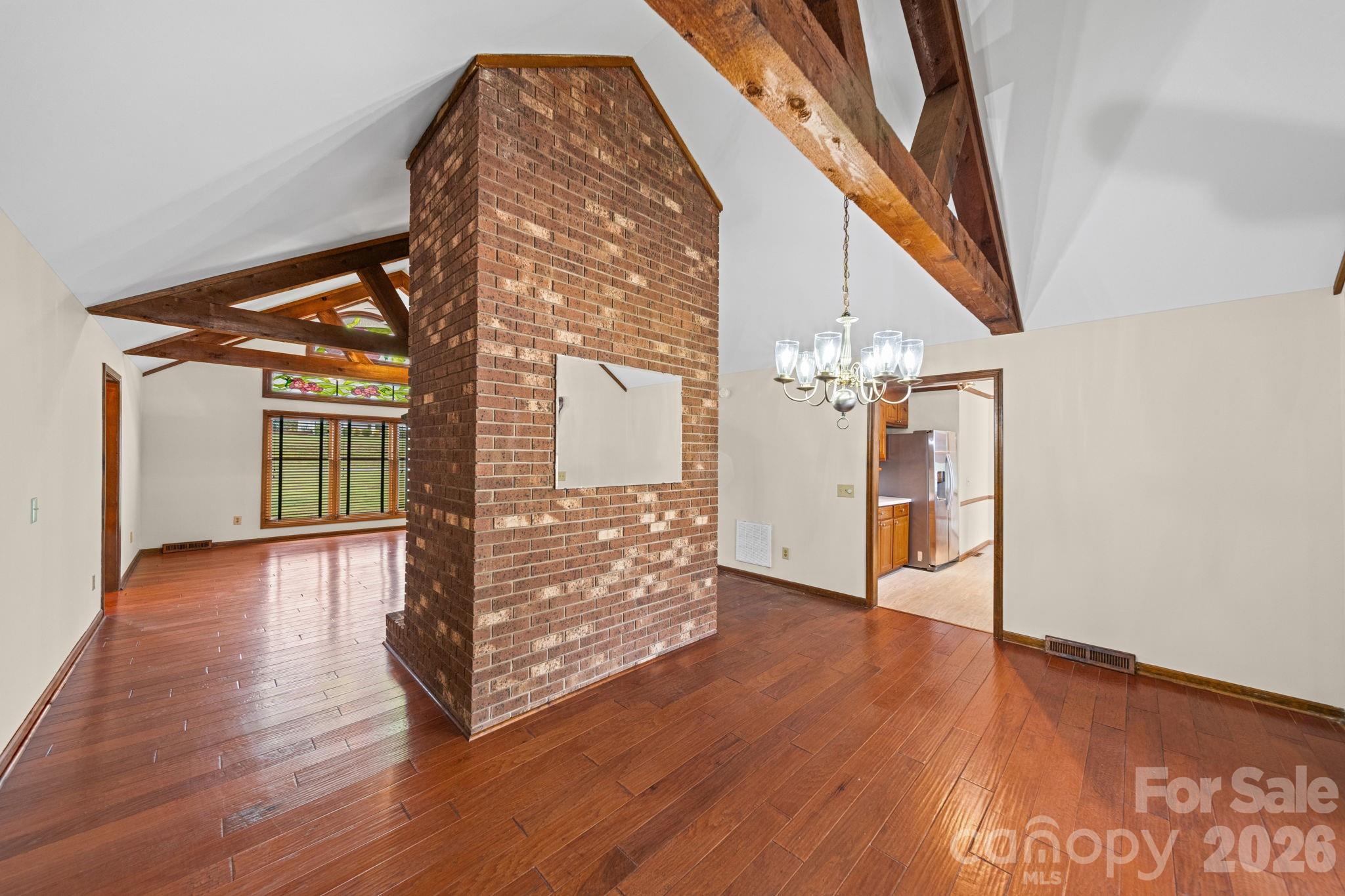 541 Harbor Road — Norwood