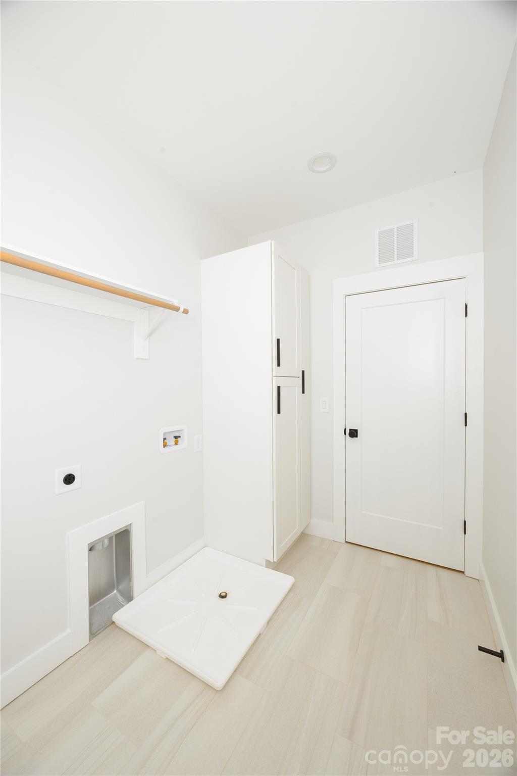 221 Woodsborough Place — Raleigh