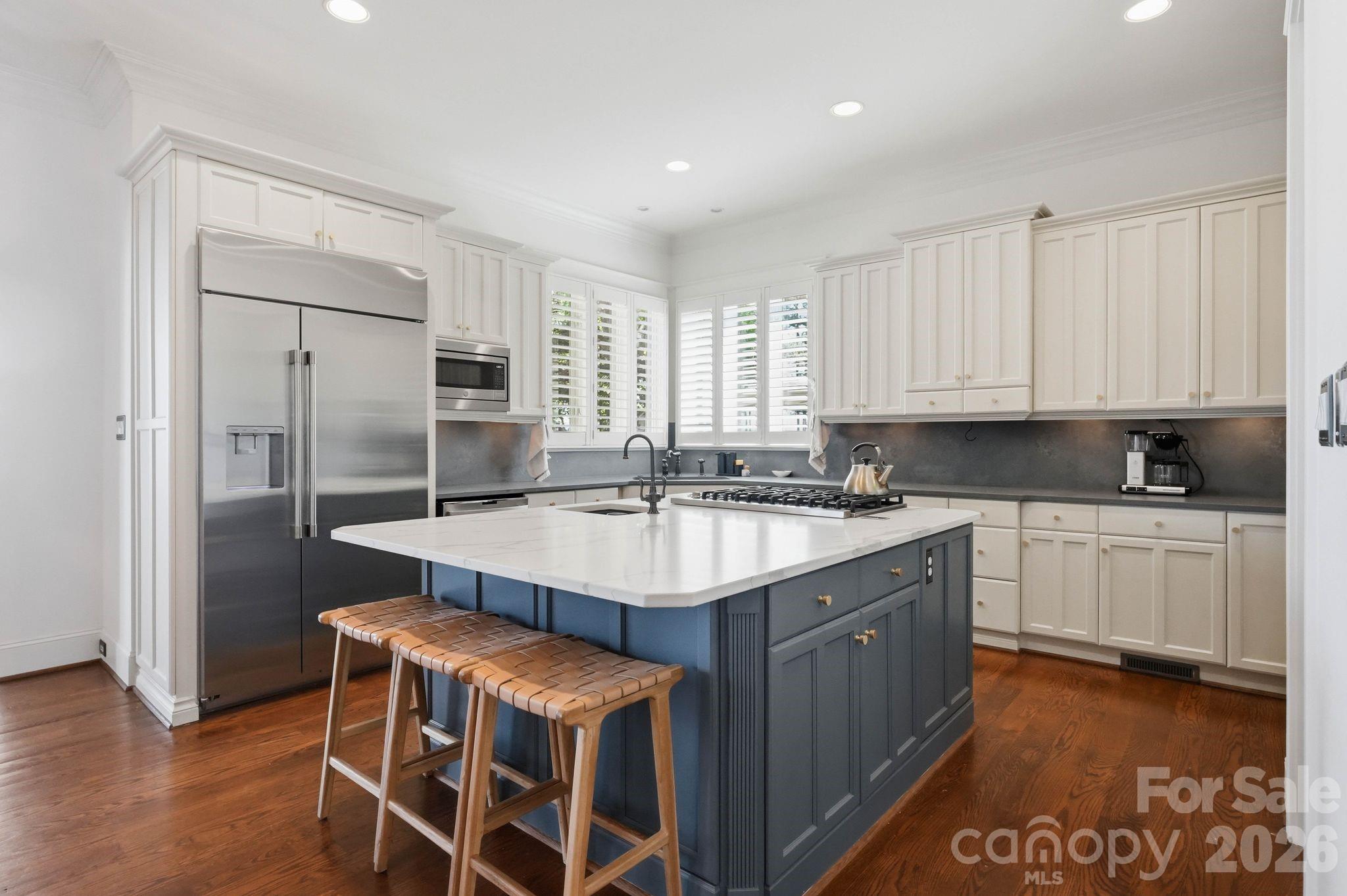 3900 Channel Pointe Lane — Denver