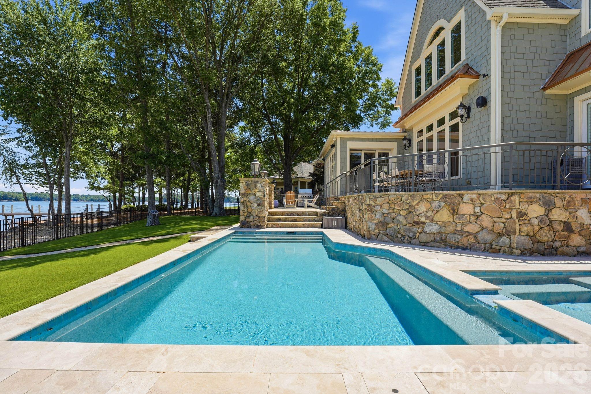 3900 Channel Pointe Lane — Denver