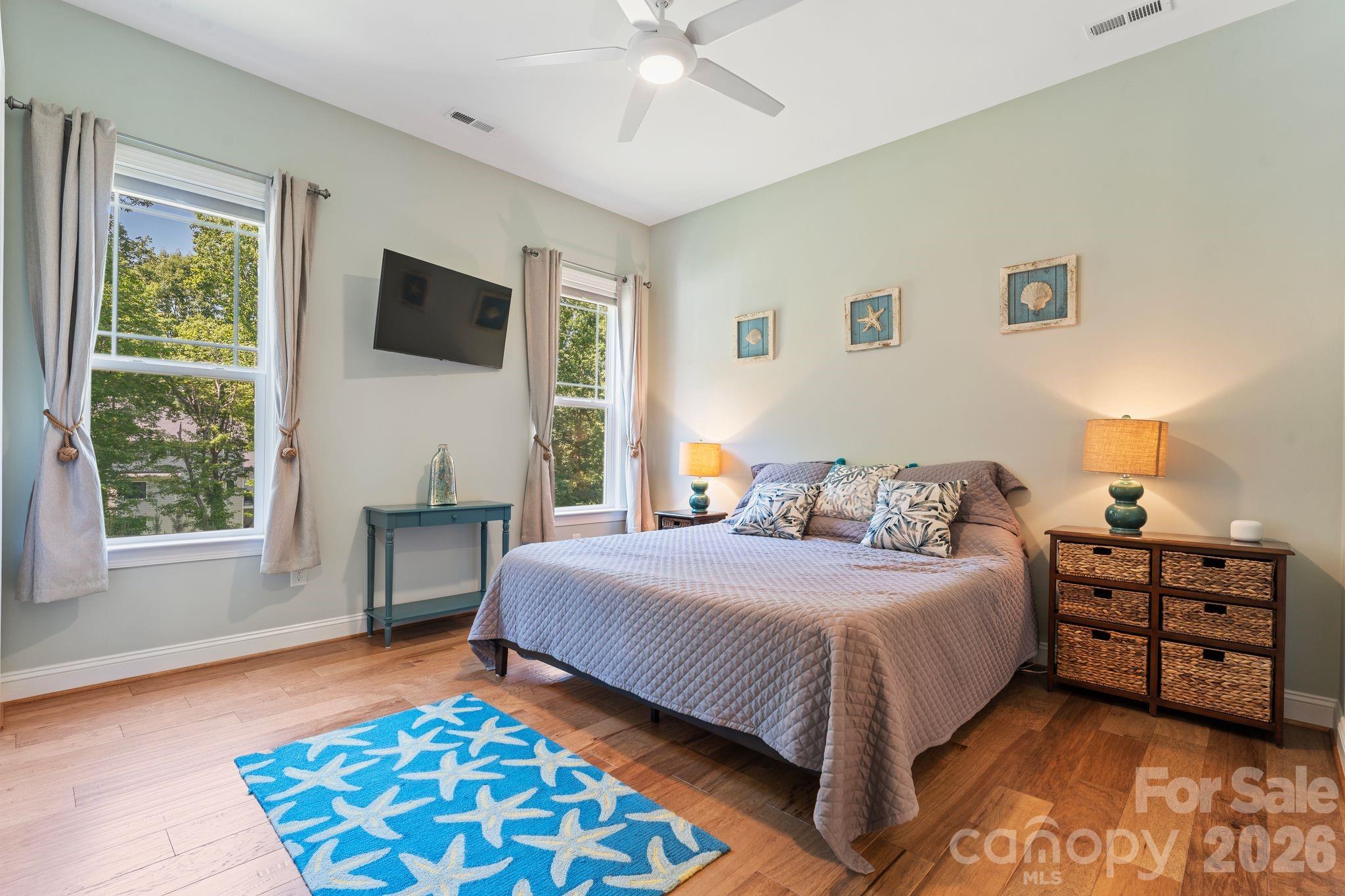 115 Hillside Cove Court — Mooresville