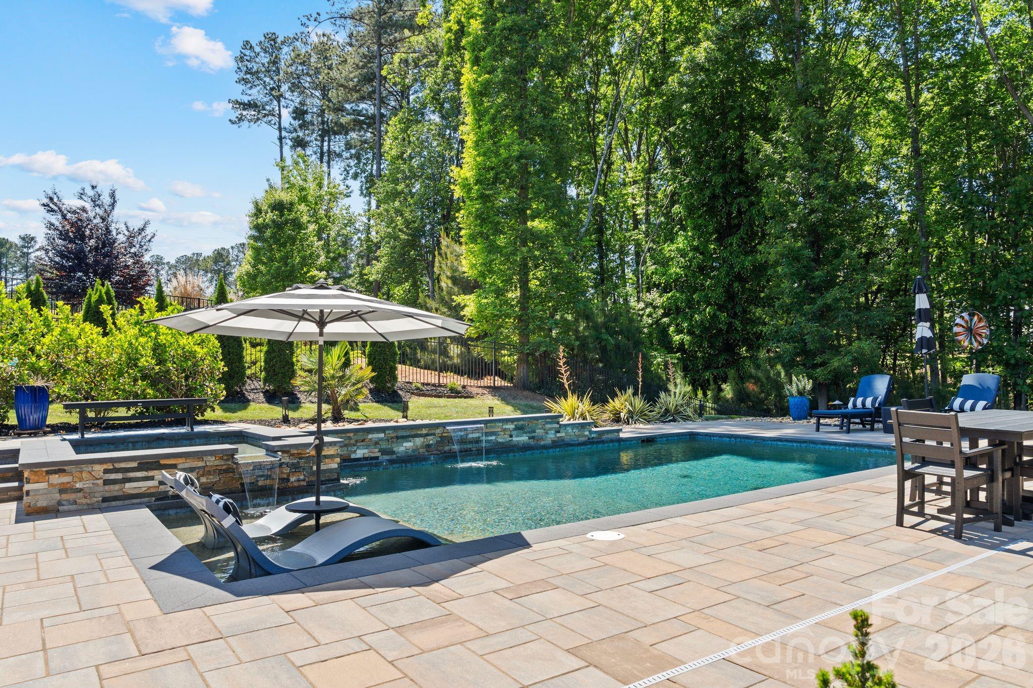 115 Hillside Cove Court — Mooresville