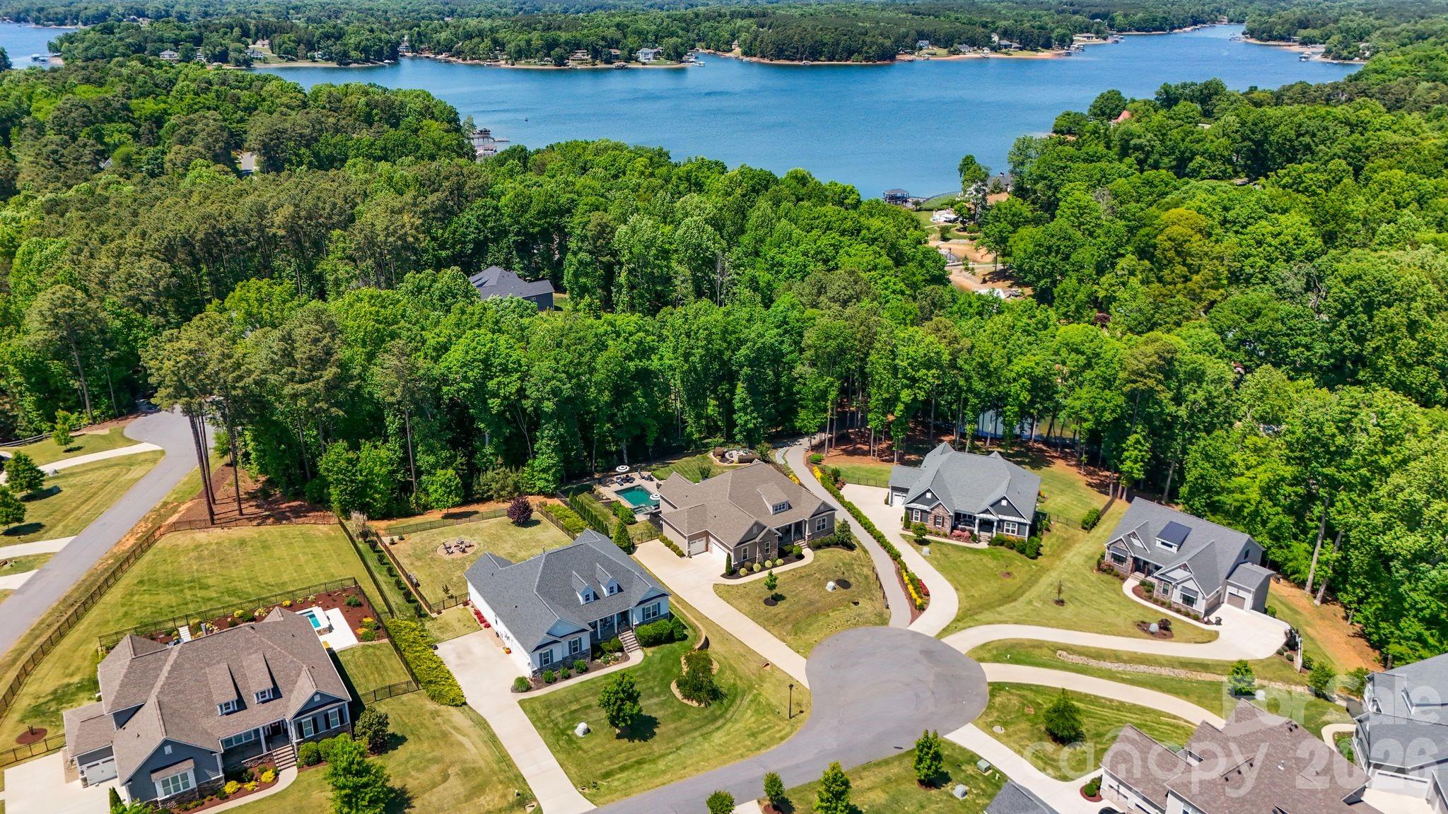 115 Hillside Cove Court — Mooresville