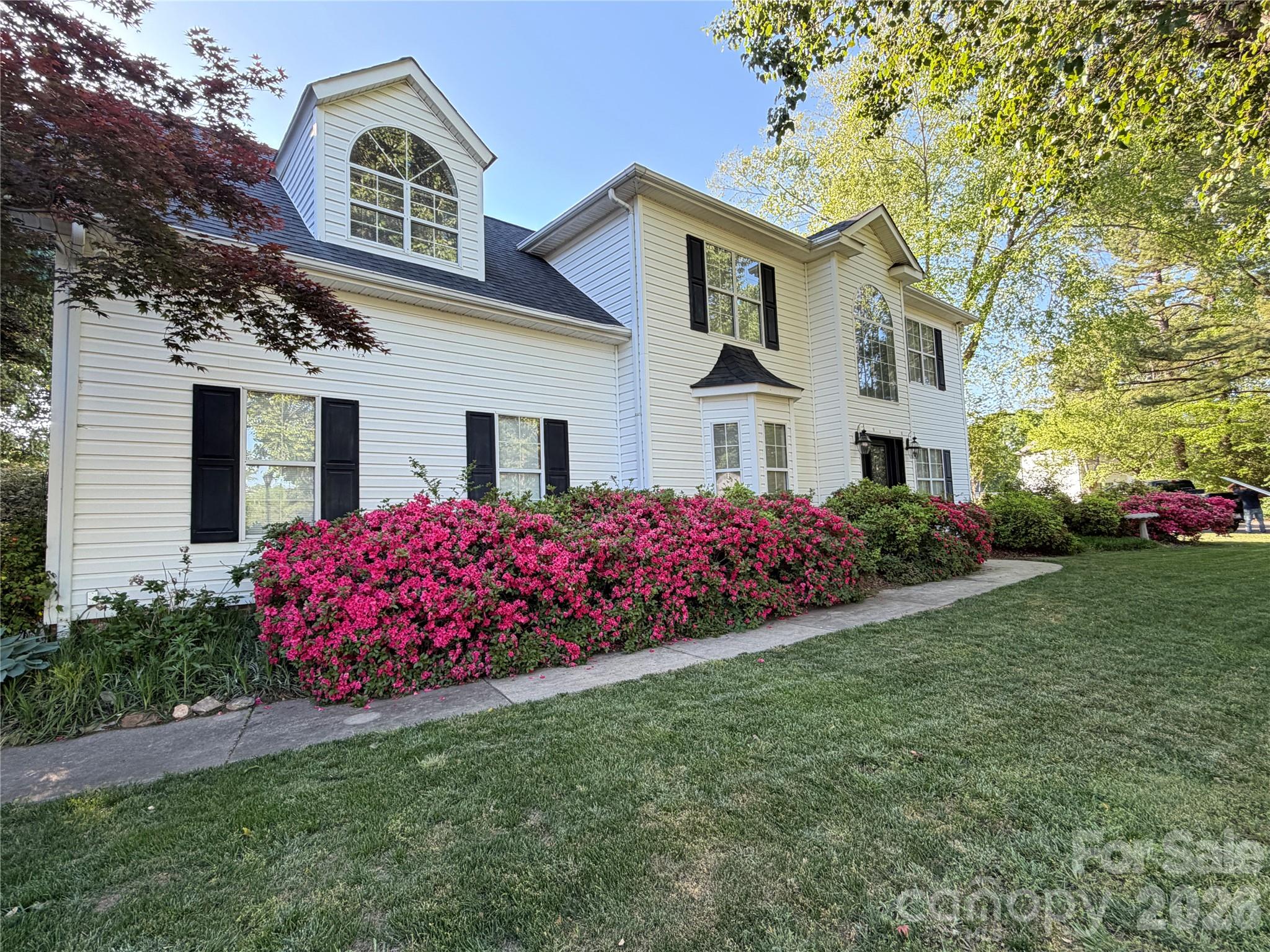 2300 Coach House Lane — Kannapolis