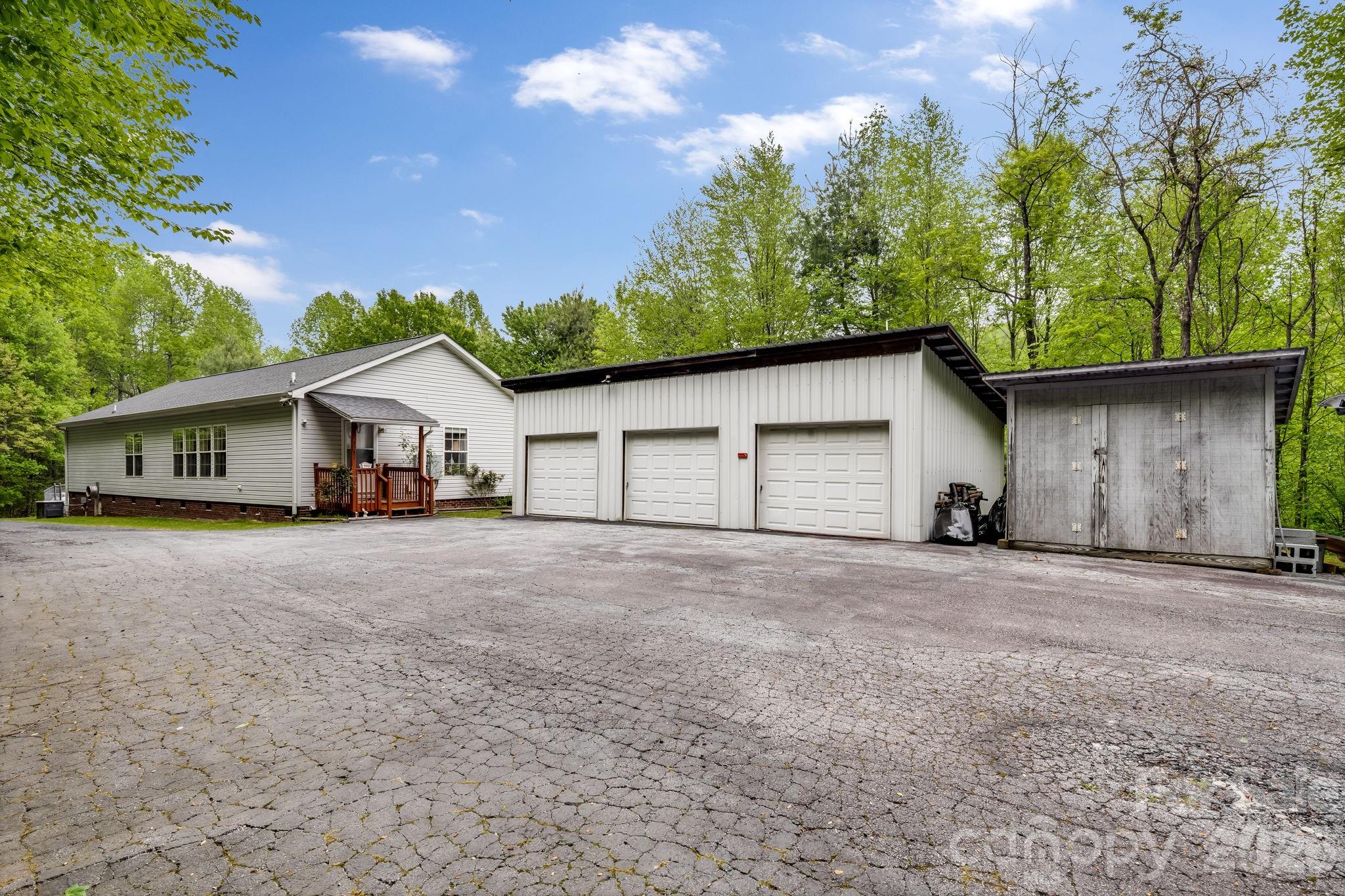 3287 Cabin Creek Road — Zirconia