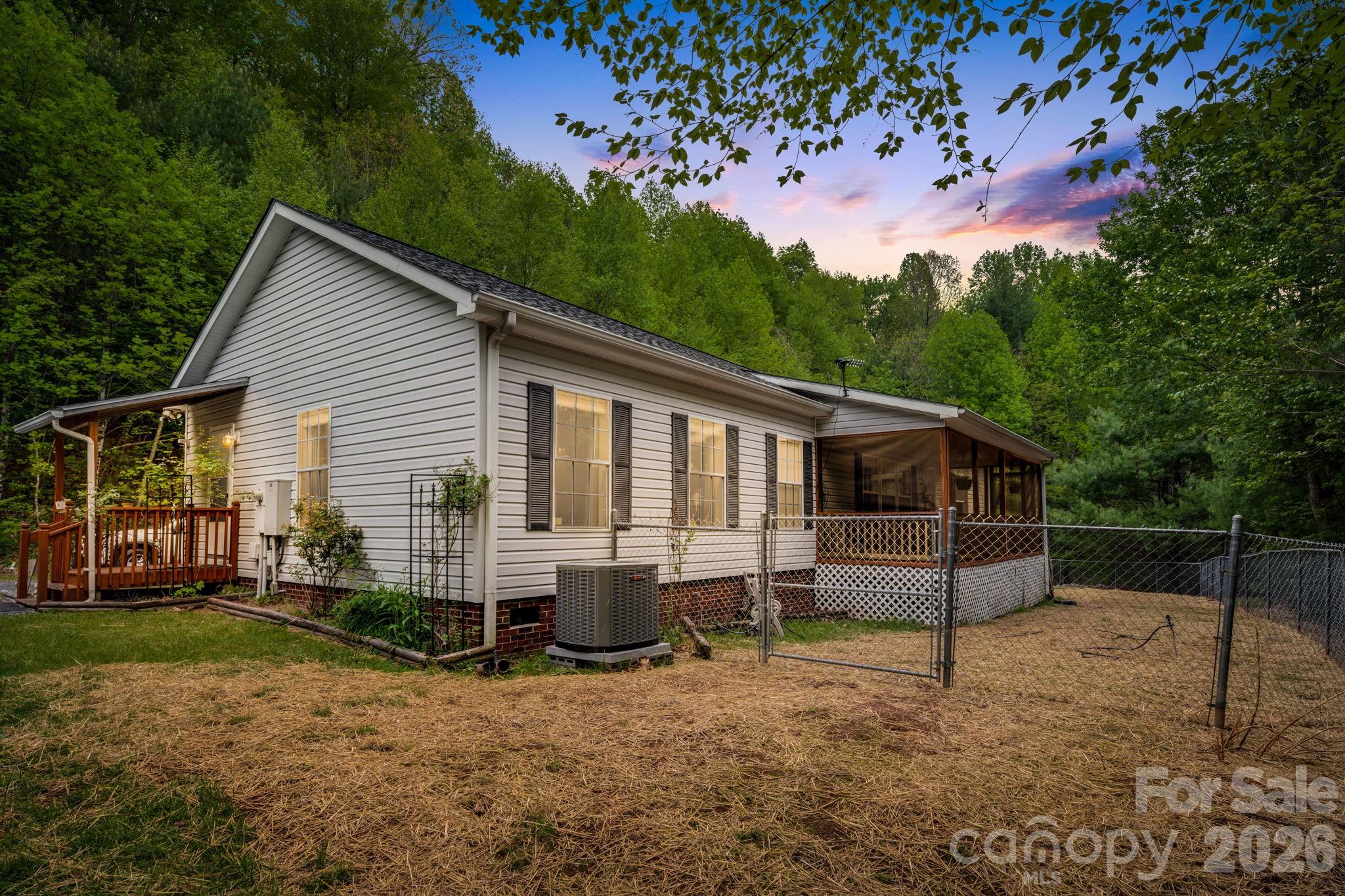 3287 Cabin Creek Road — Zirconia