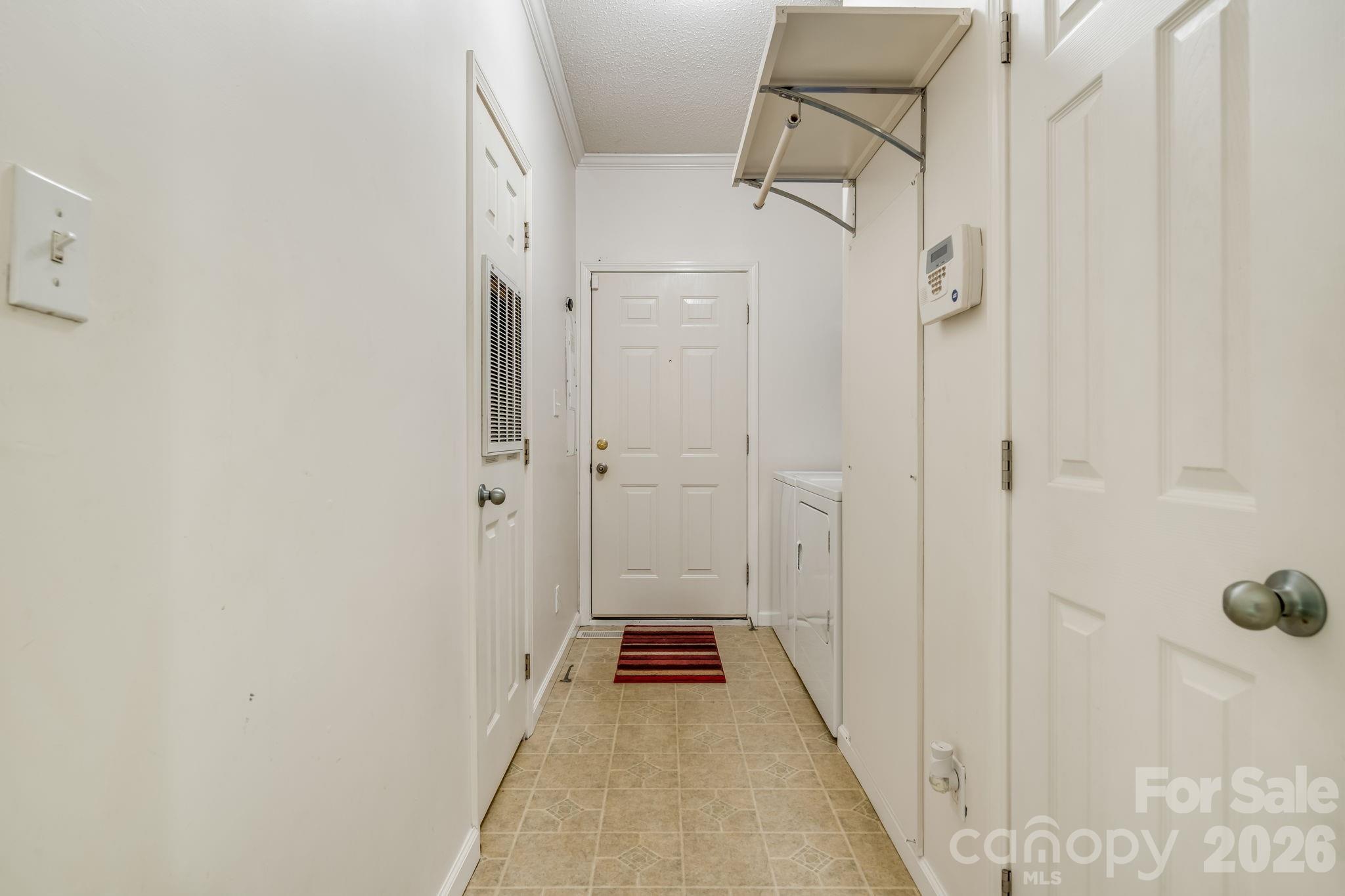 3287 Cabin Creek Road — Zirconia