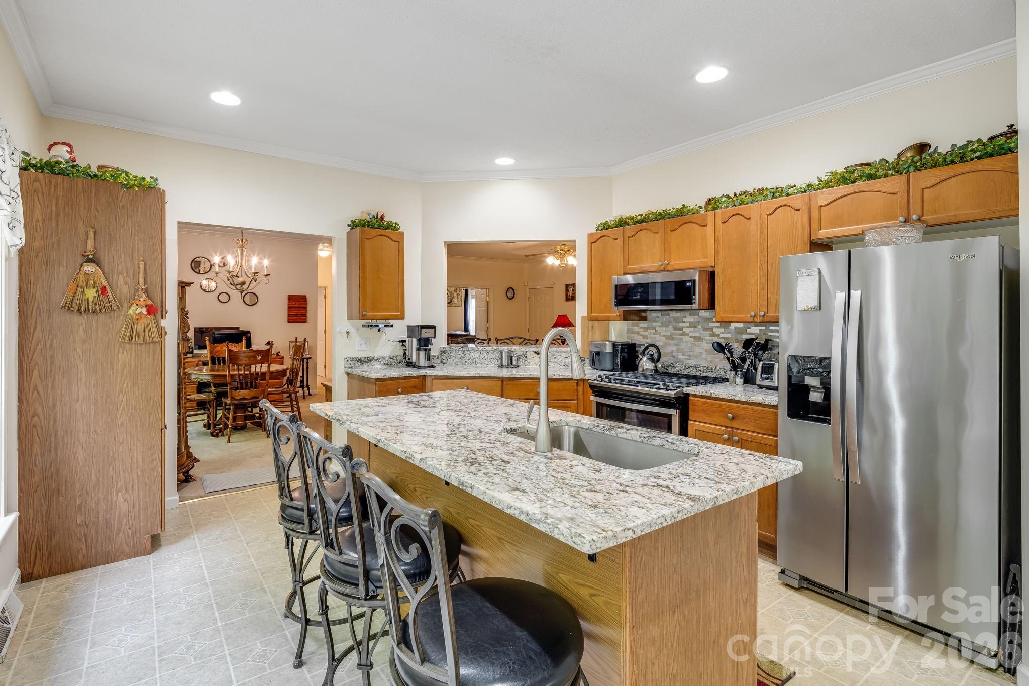 3287 Cabin Creek Road — Zirconia