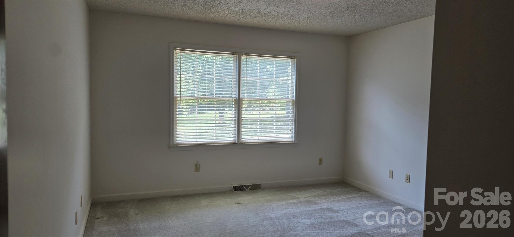 131 N Morvue Loop N — Statesville