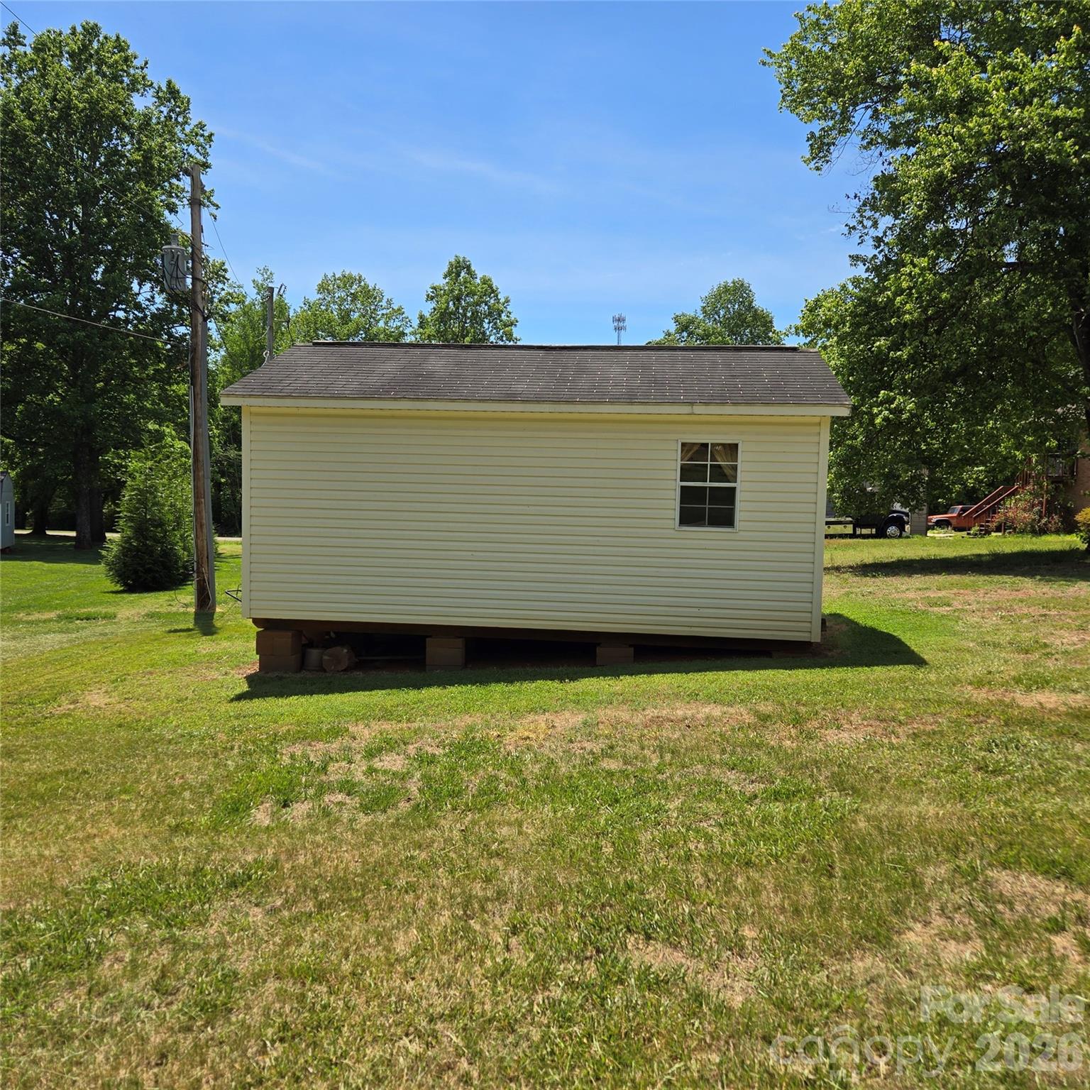 131 N Morvue Loop N — Statesville
