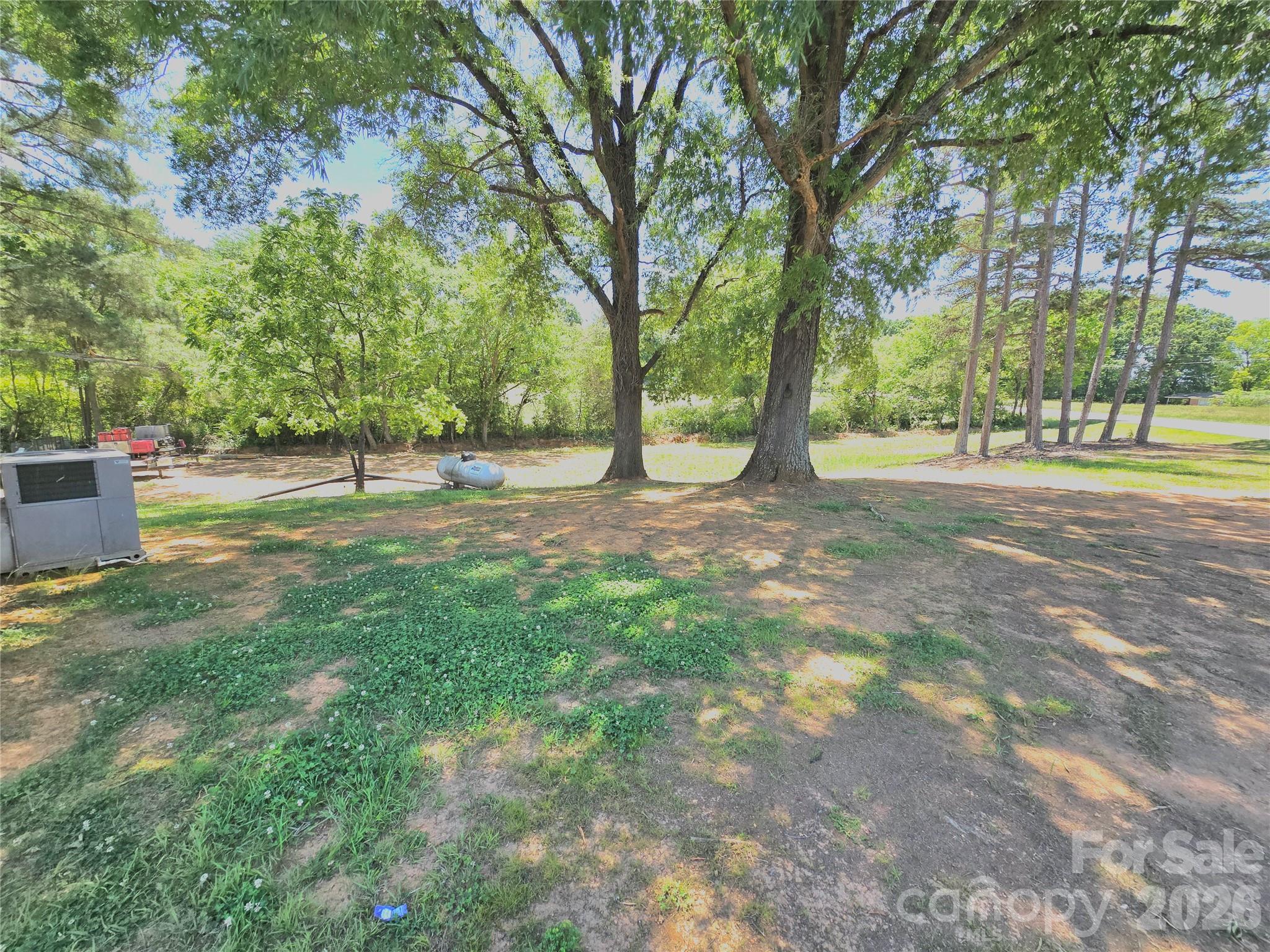 40582 Old Cottonville Road — Norwood