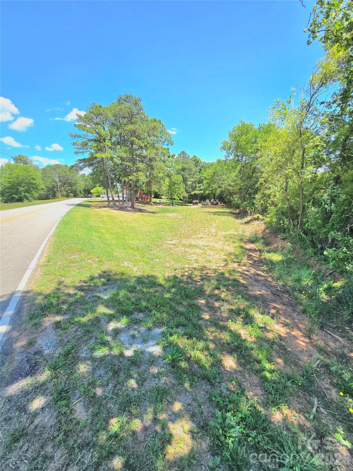 40582 Old Cottonville Road — Norwood