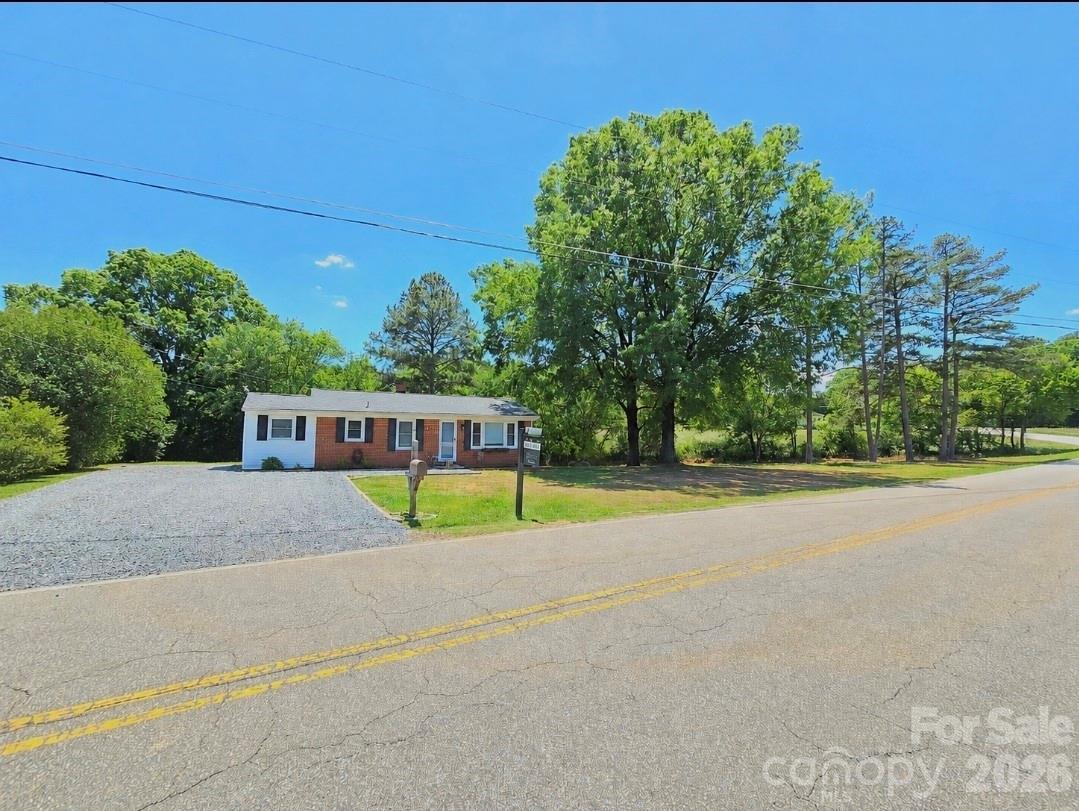 40582 Old Cottonville Road — Norwood