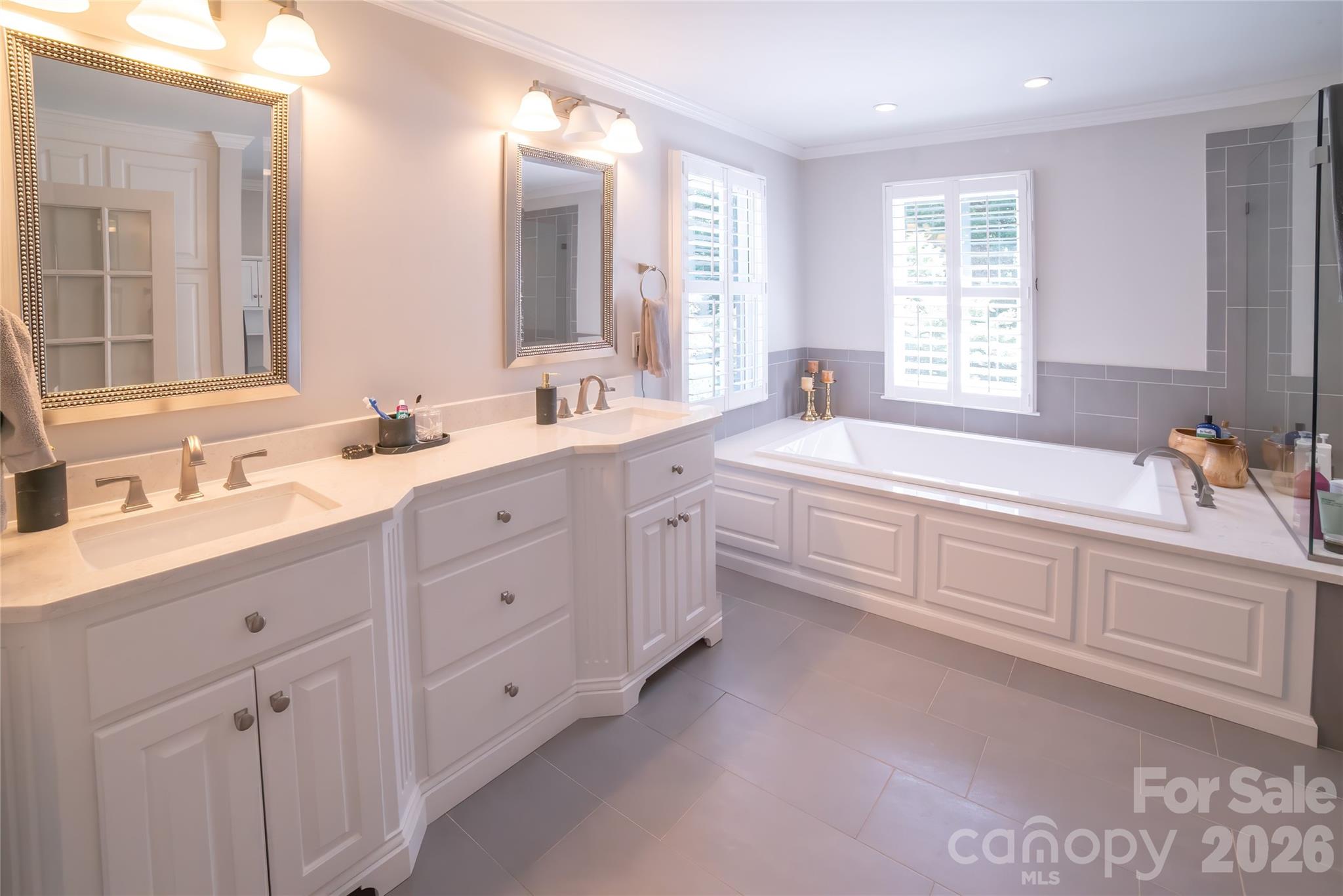 1793 Cedar Drive SE — Lenoir