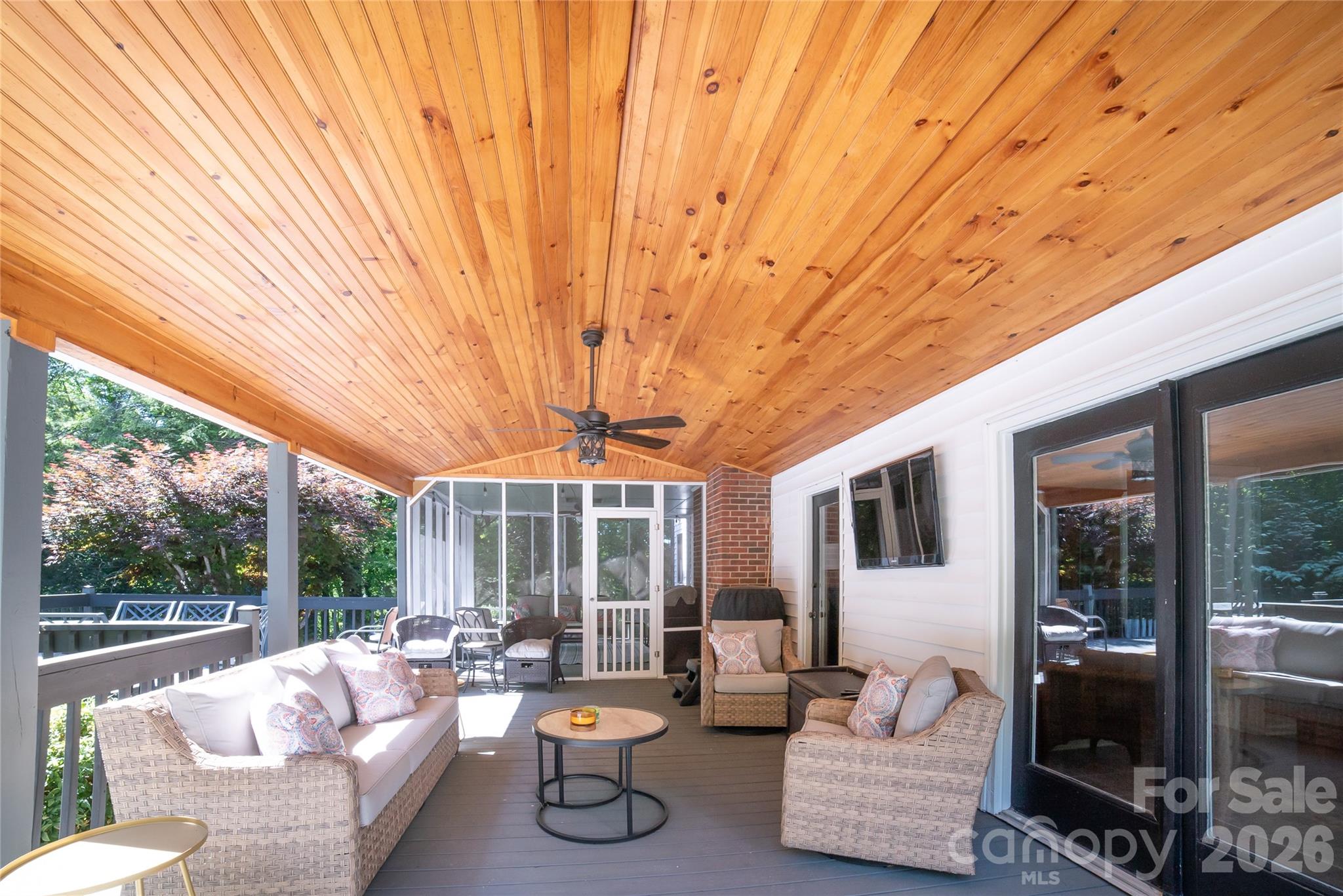 1793 Cedar Drive SE — Lenoir