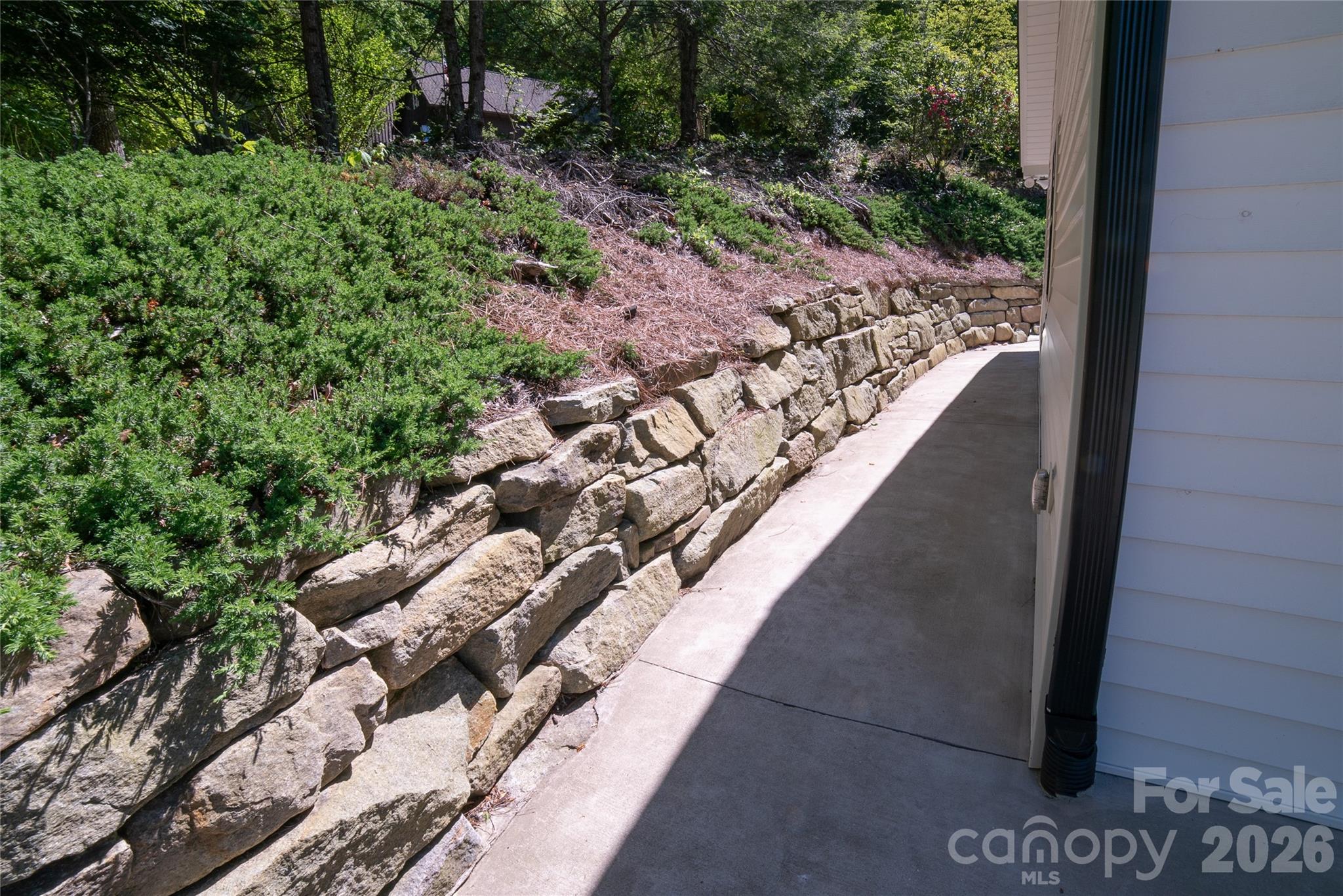1793 Cedar Drive SE — Lenoir