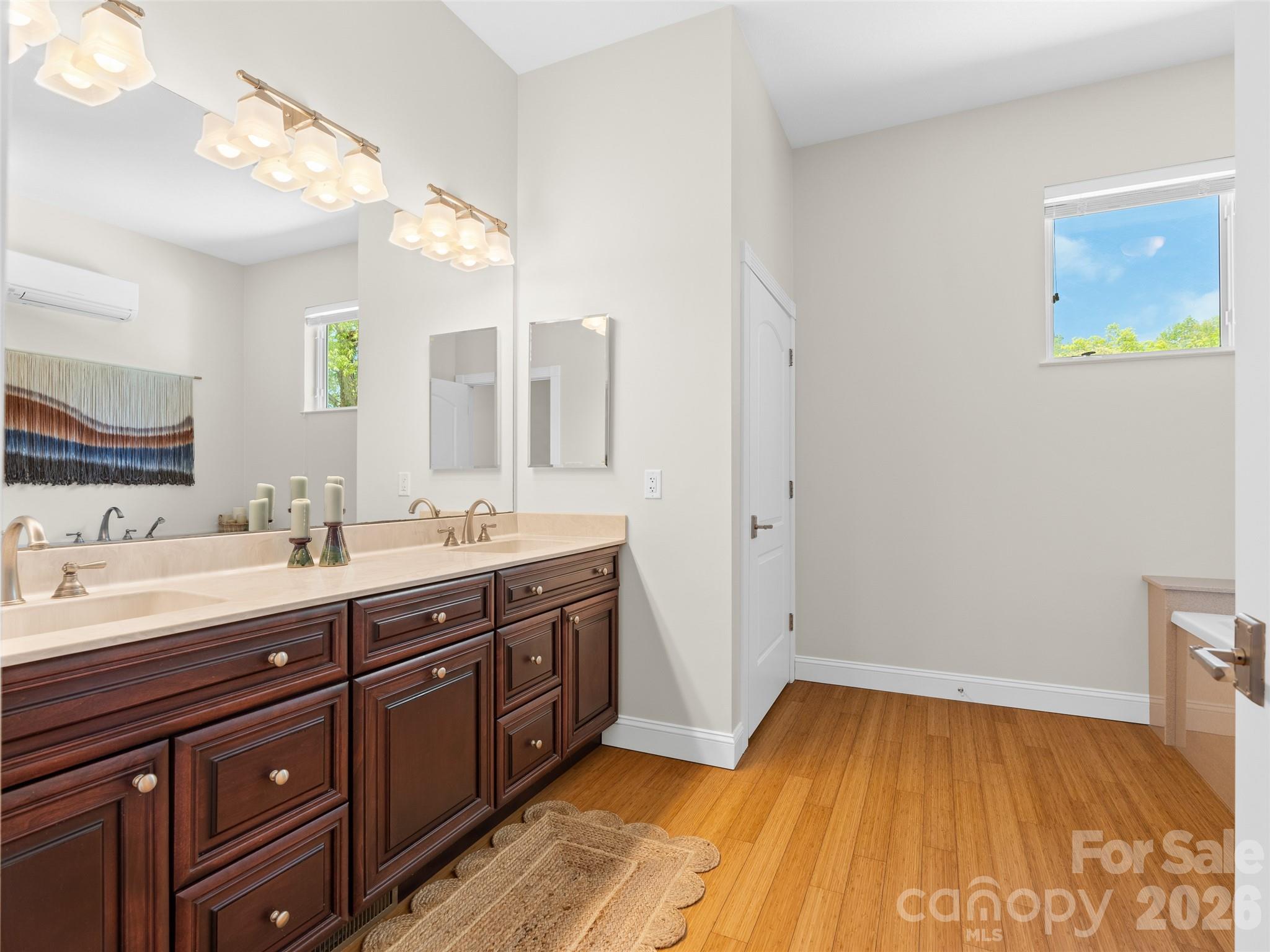 16 Chickadee Lane — Fairview