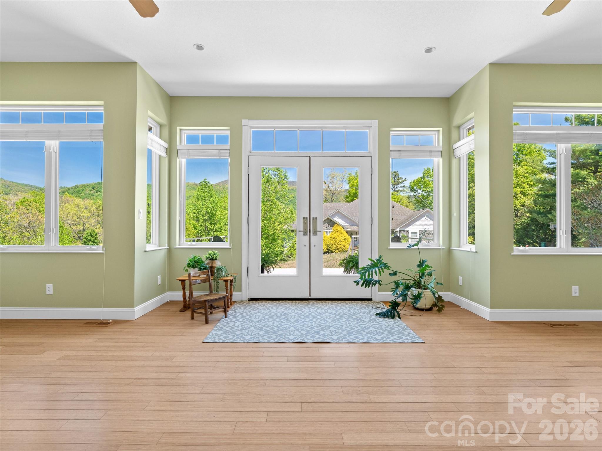 16 Chickadee Lane — Fairview
