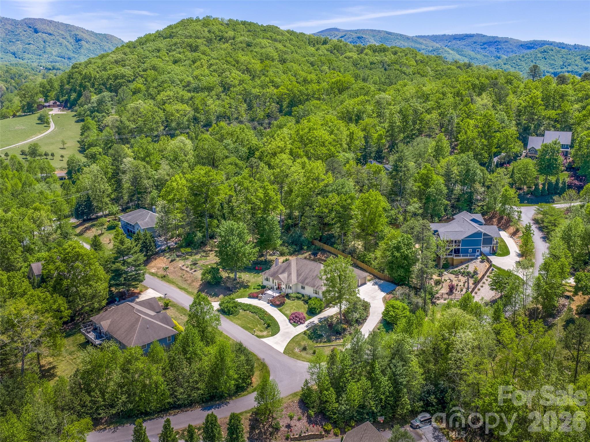 16 Chickadee Lane — Fairview