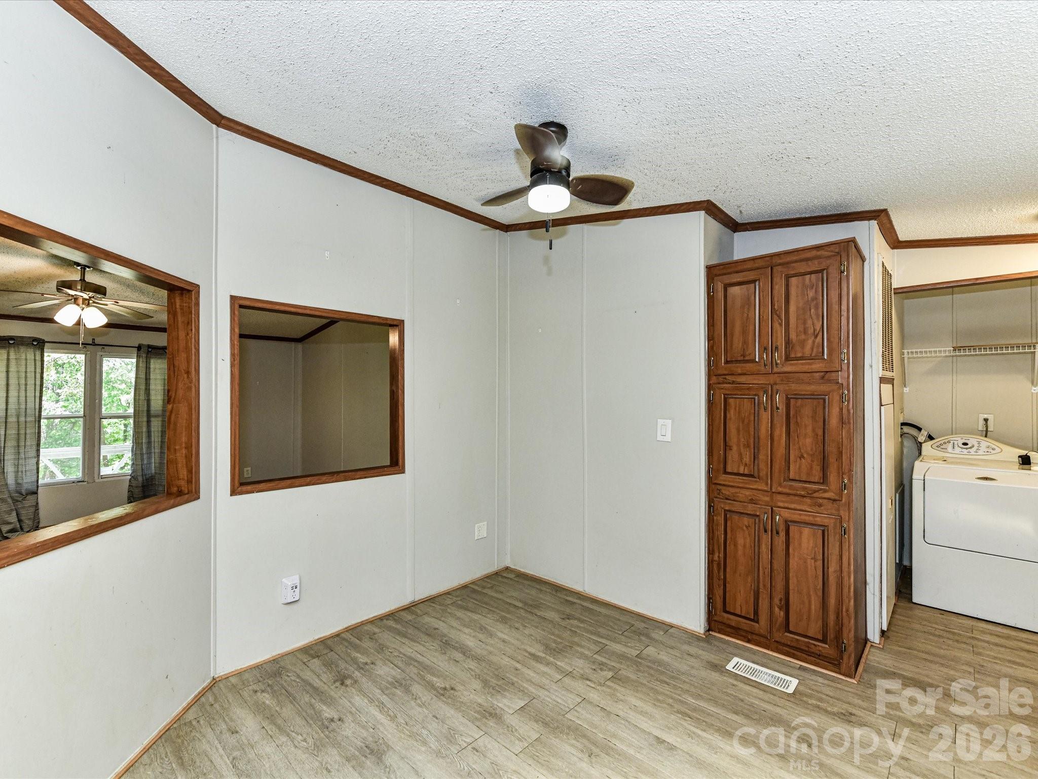 3690 Vickery Drive — Maiden