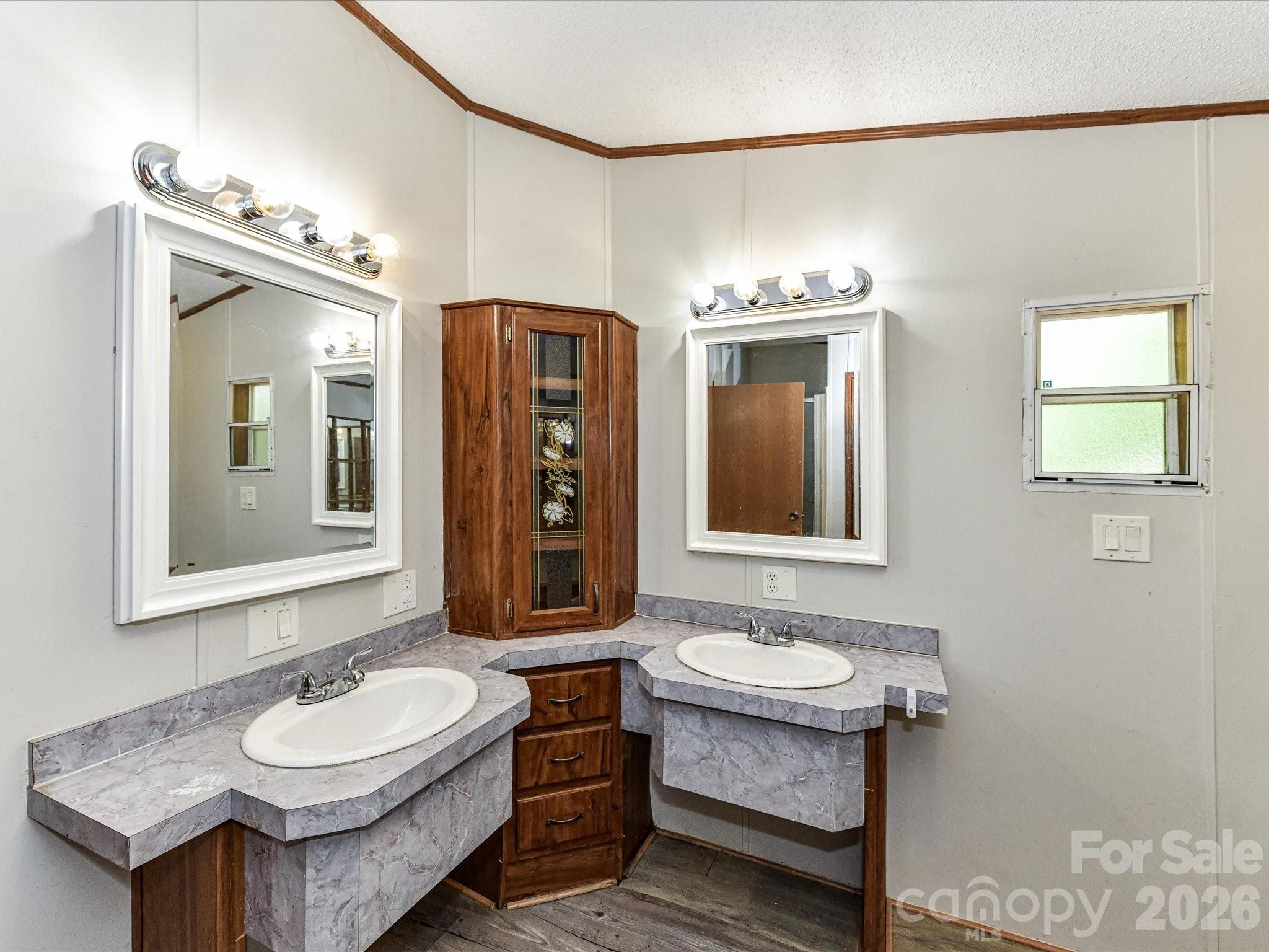 3690 Vickery Drive — Maiden
