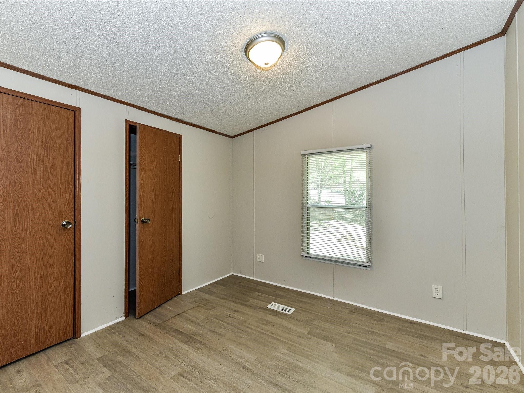 3690 Vickery Drive — Maiden