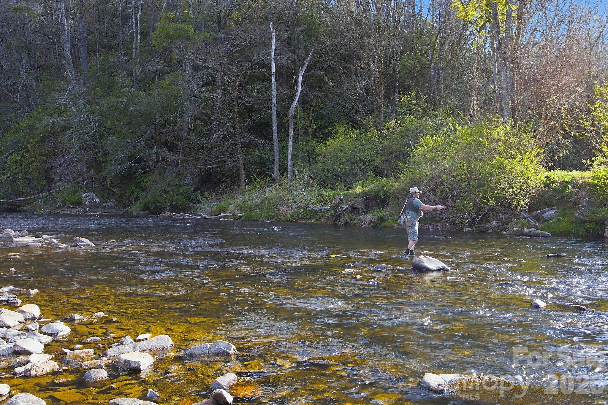 8186 NC 183 Highway — Linville Falls