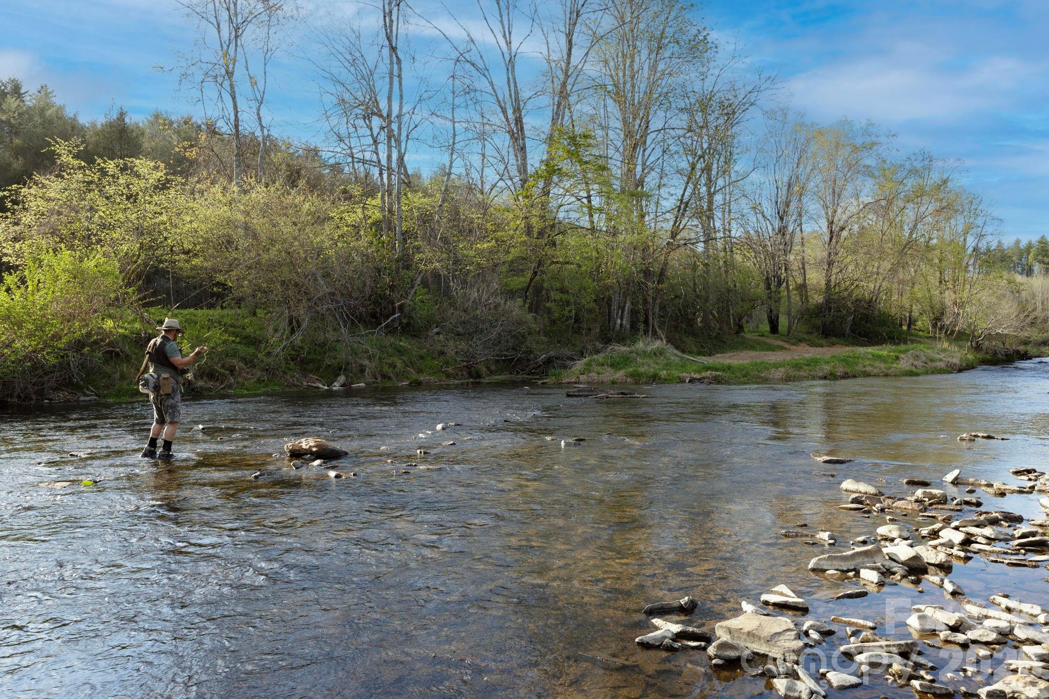 8186 NC 183 Highway — Linville Falls