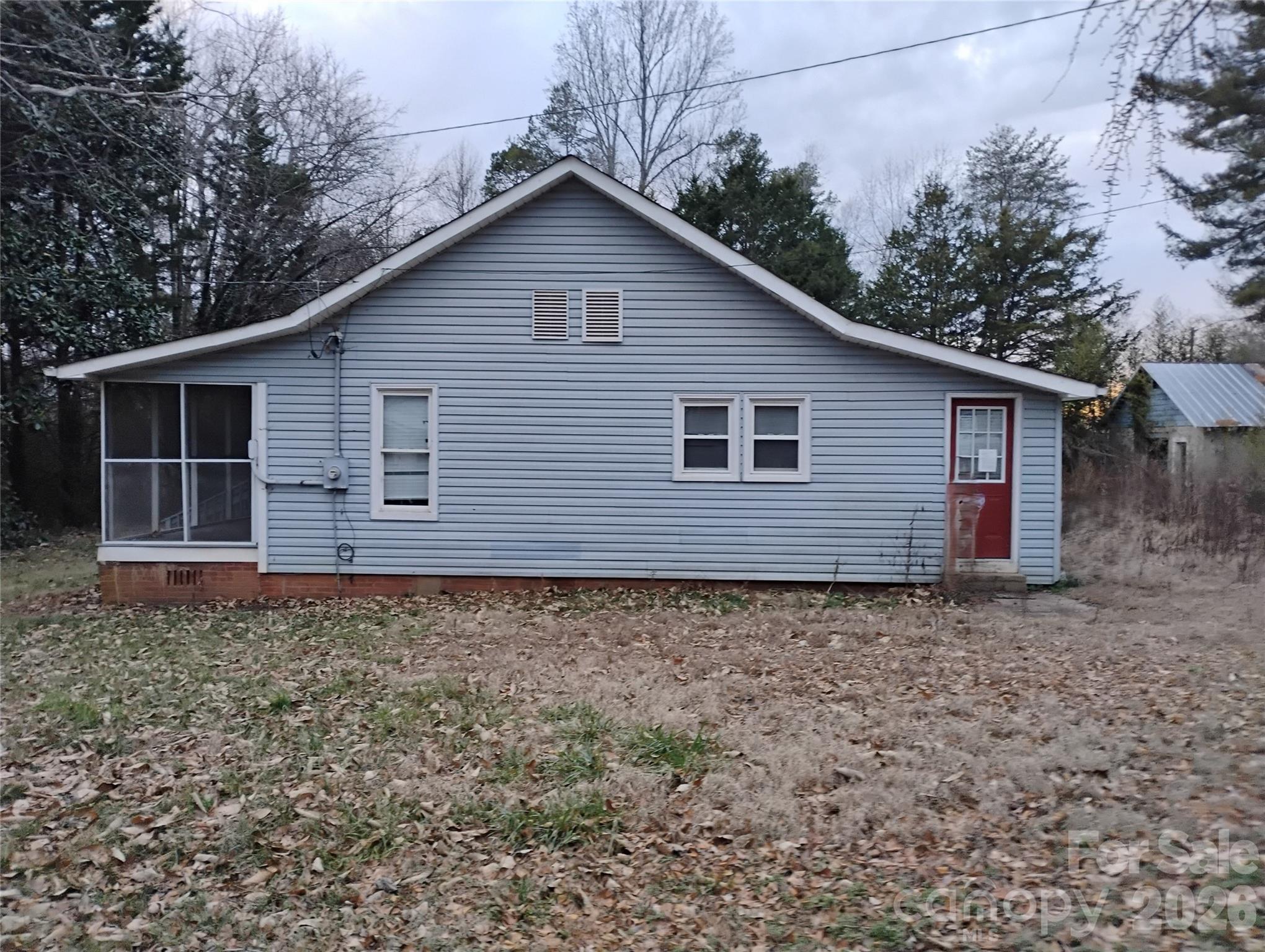 229 Friendship Drive — Ellenboro