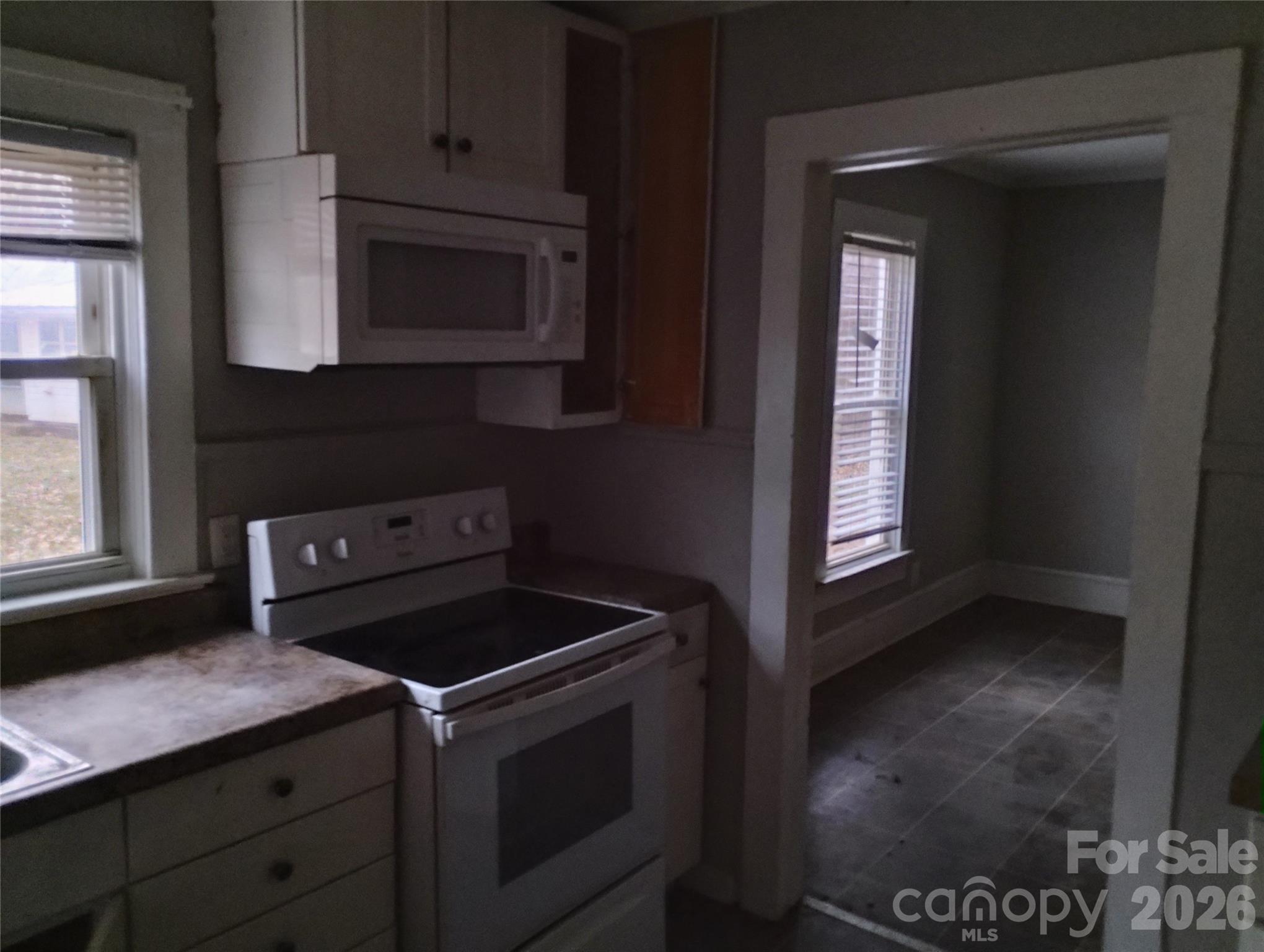 229 Friendship Drive — Ellenboro