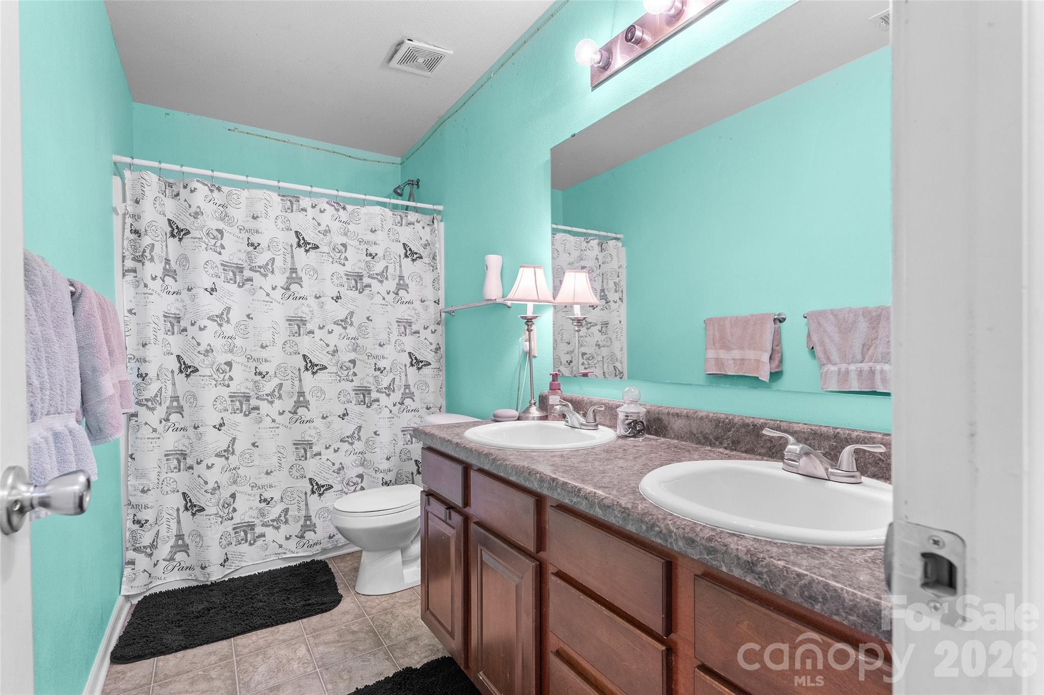 3248 Pikes Peak Drive — Gastonia