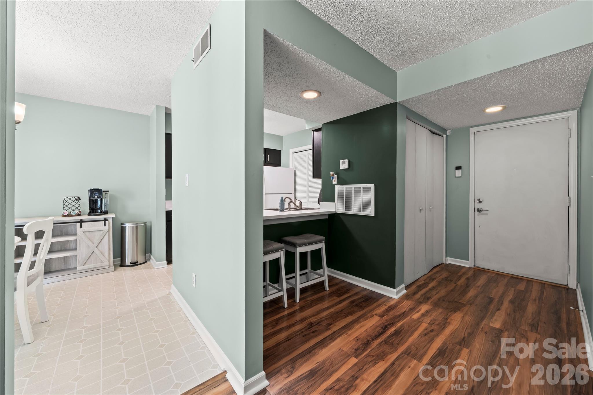 11066 Harrowfield Road — Charlotte