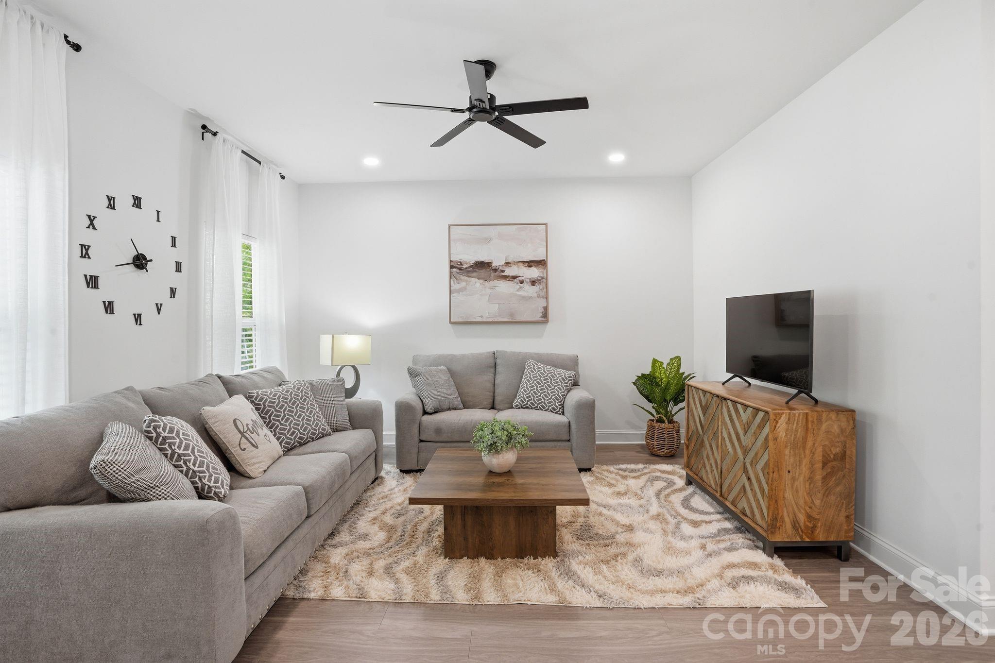 403 Sunset Drive — Bessemer City